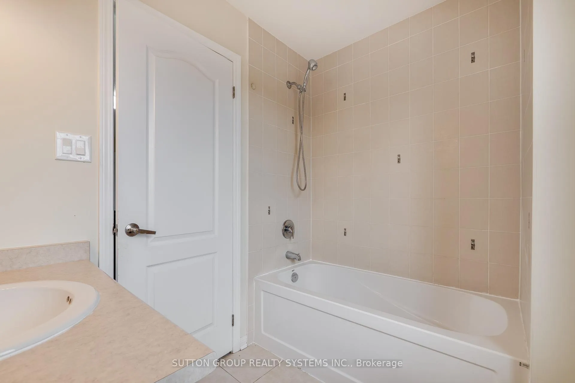Photo 34 of 1030 Savoline Boulevard, Milton, Harrison — HOMEH