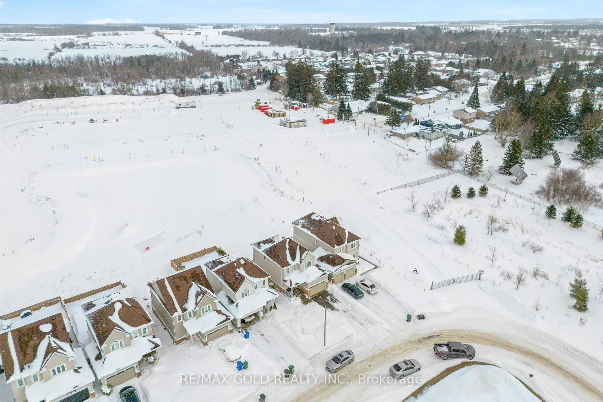 Photo 6 of 69 Todd Crescent, Southgate — HOMEH