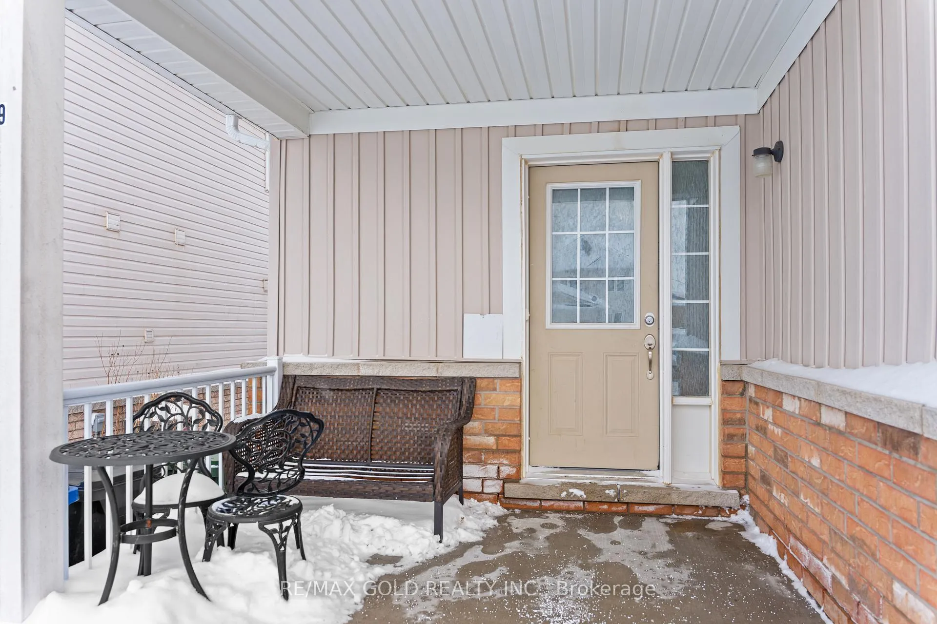 Photo 11 of 69 Todd Crescent, Southgate — HOMEH