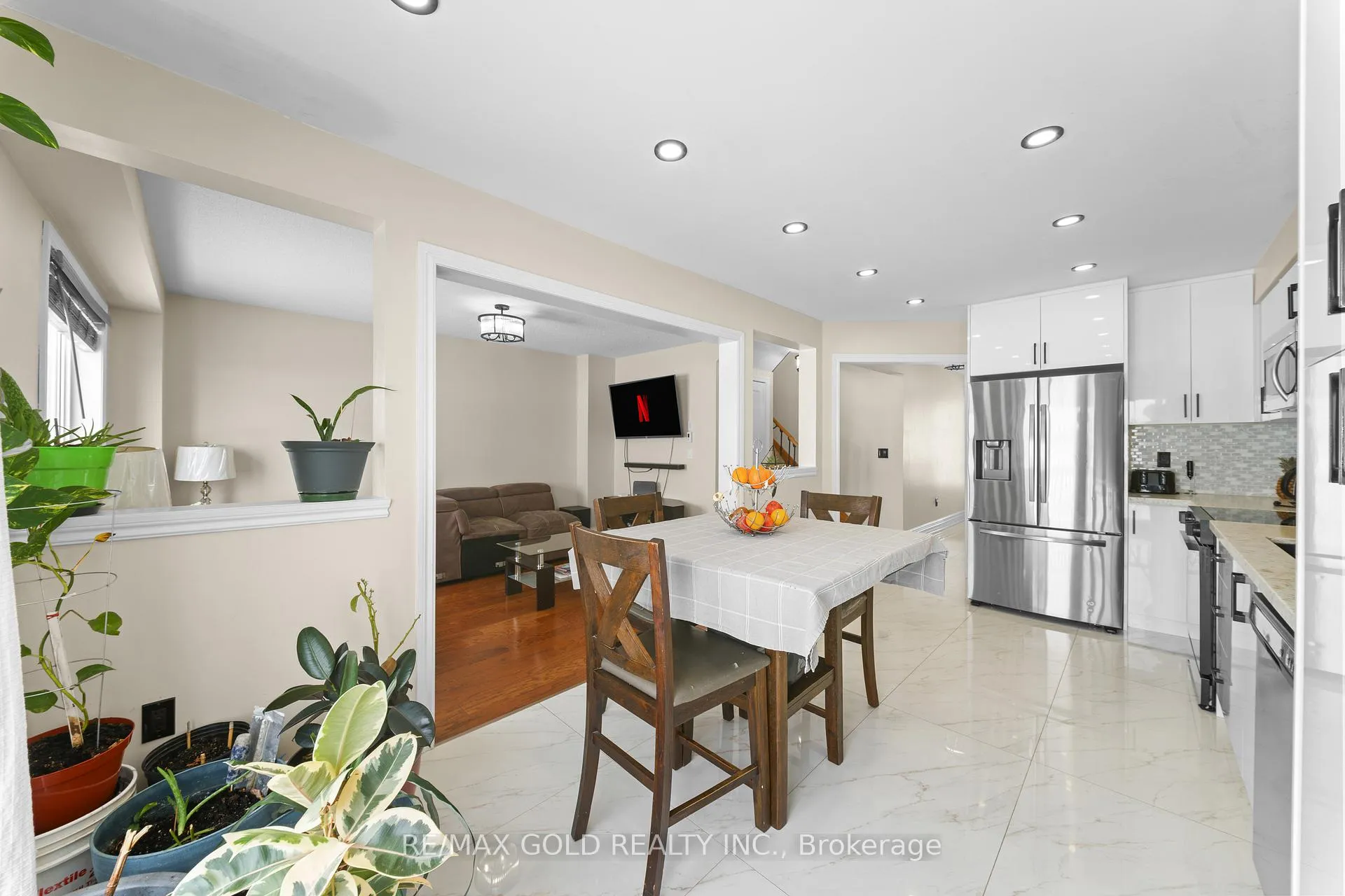 Photo 17 of 69 Todd Crescent, Southgate — HOMEH