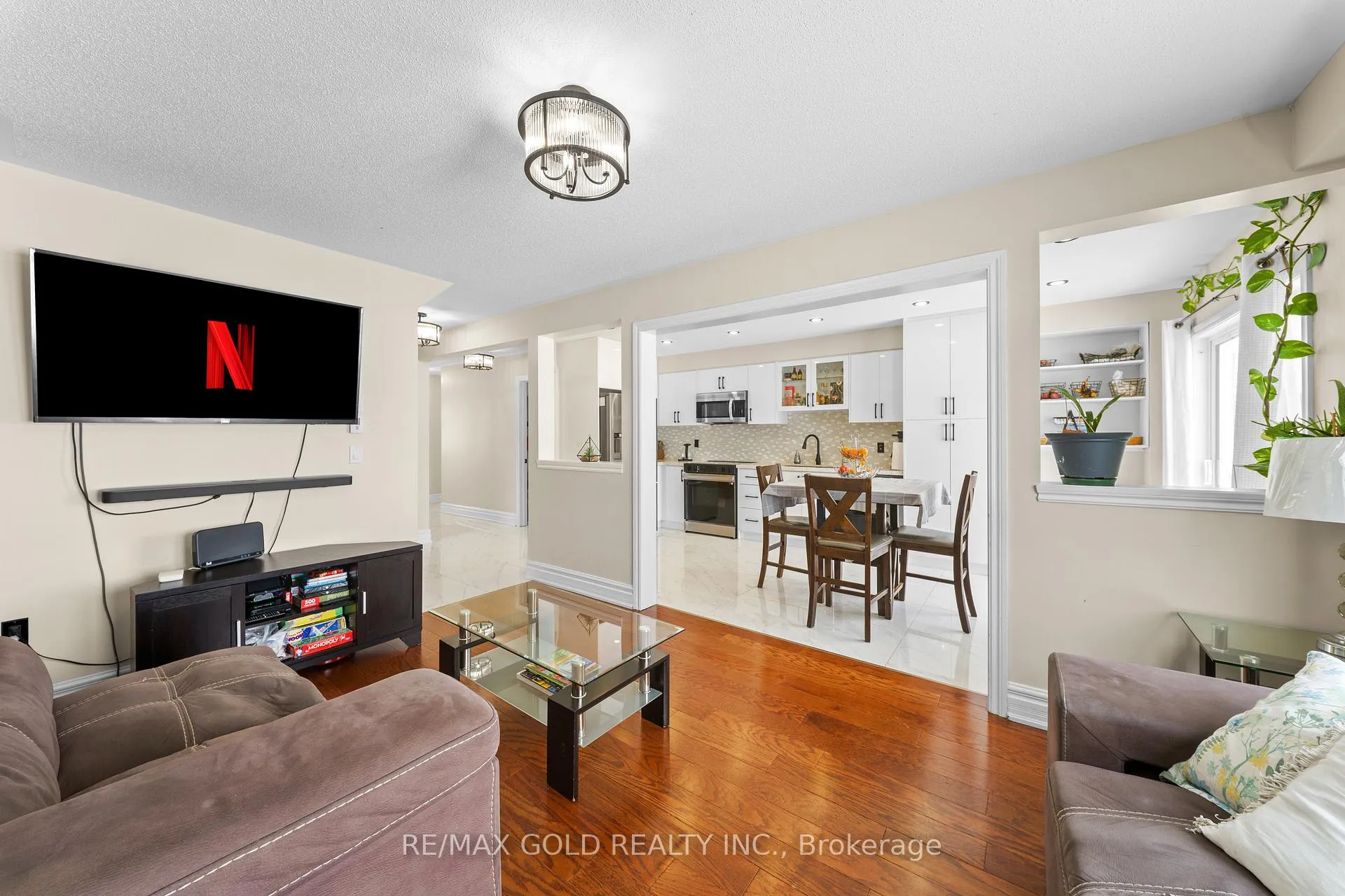 Photo 22 of 69 Todd Crescent, Southgate — HOMEH