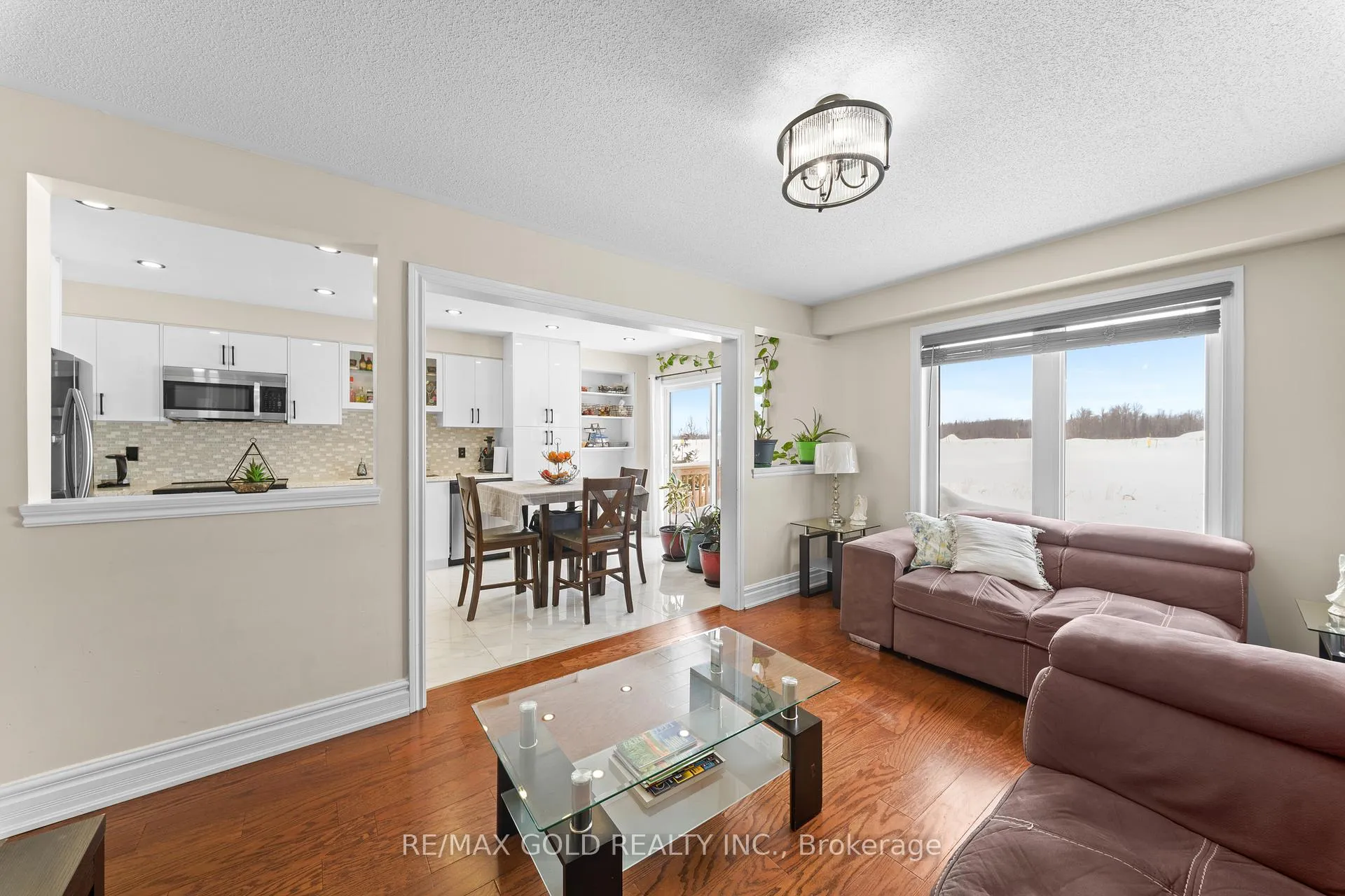 Photo 23 of 69 Todd Crescent, Southgate — HOMEH