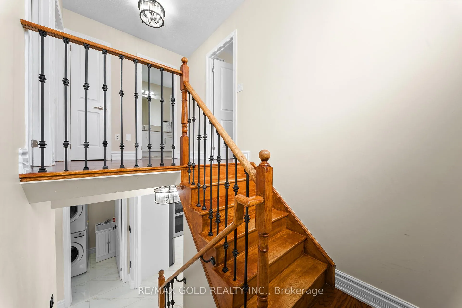 Photo 24 of 69 Todd Crescent, Southgate — HOMEH