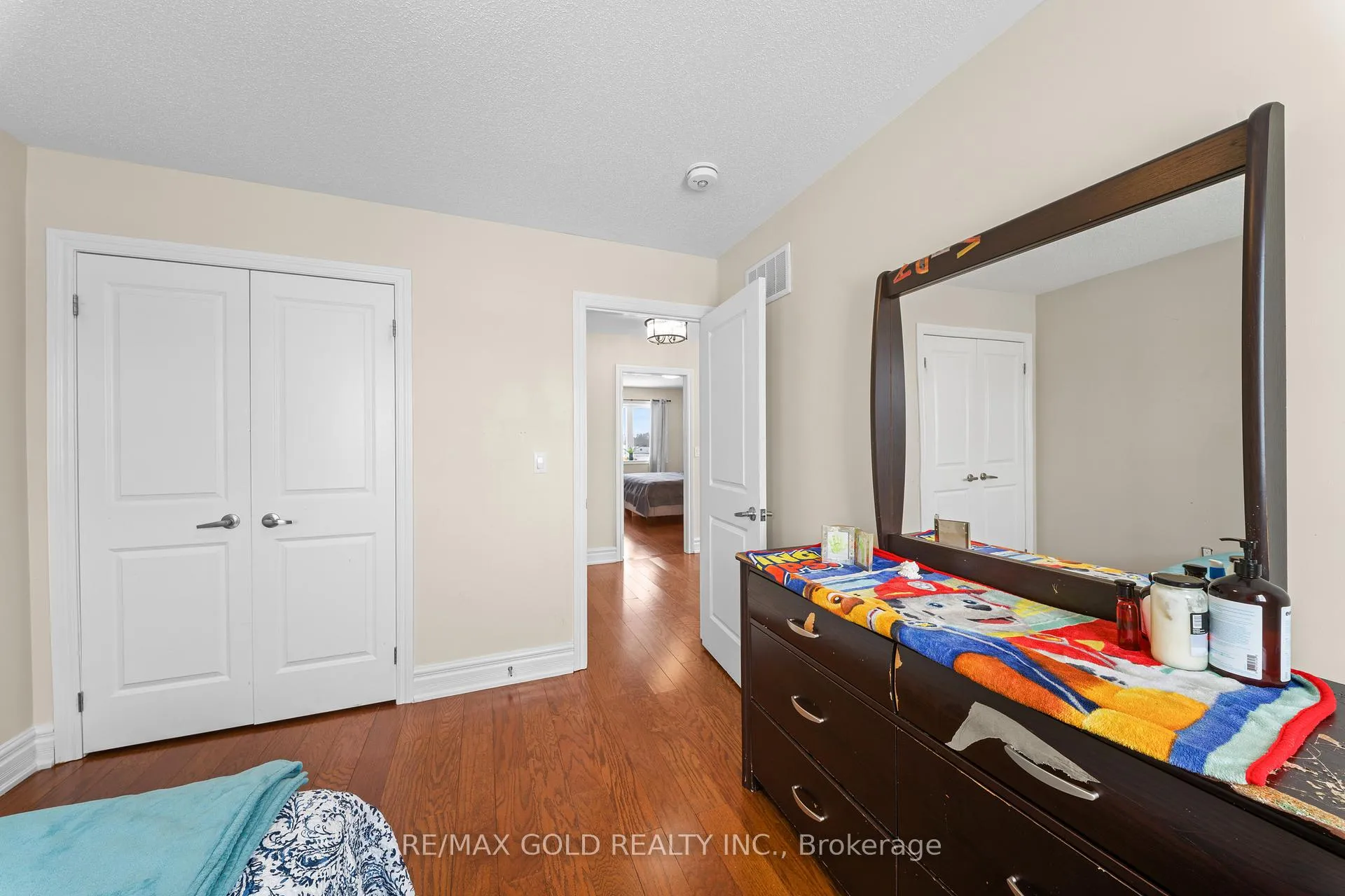 Photo 38 of 69 Todd Crescent, Southgate — HOMEH