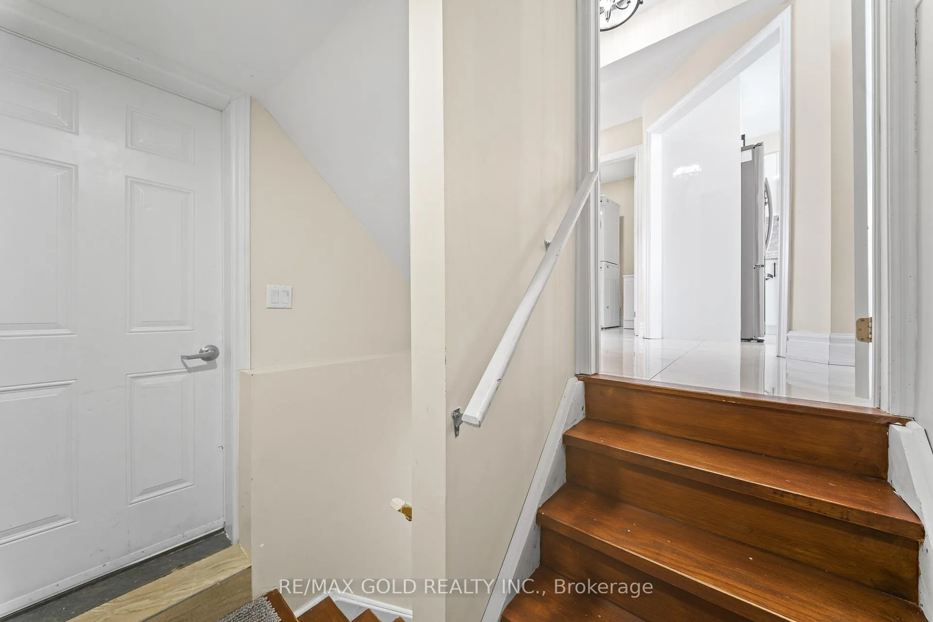 Photo 41 of 69 Todd Crescent, Southgate — HOMEH