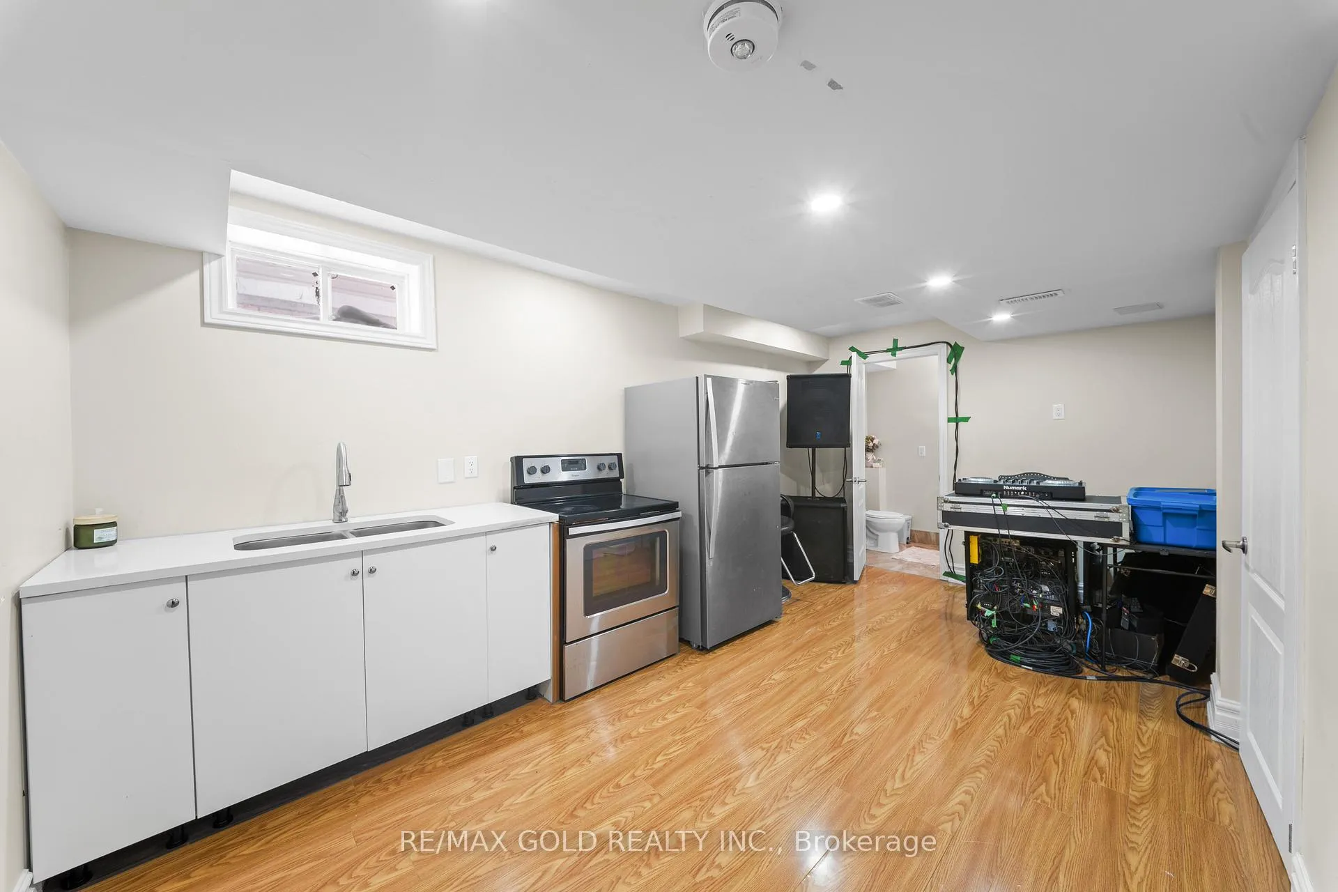 Photo 42 of 69 Todd Crescent, Southgate — HOMEH