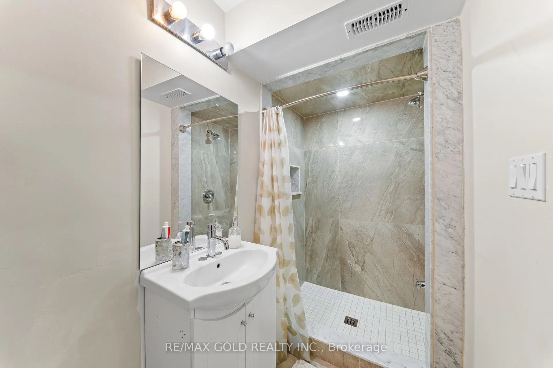 Photo 45 of 69 Todd Crescent, Southgate — HOMEH