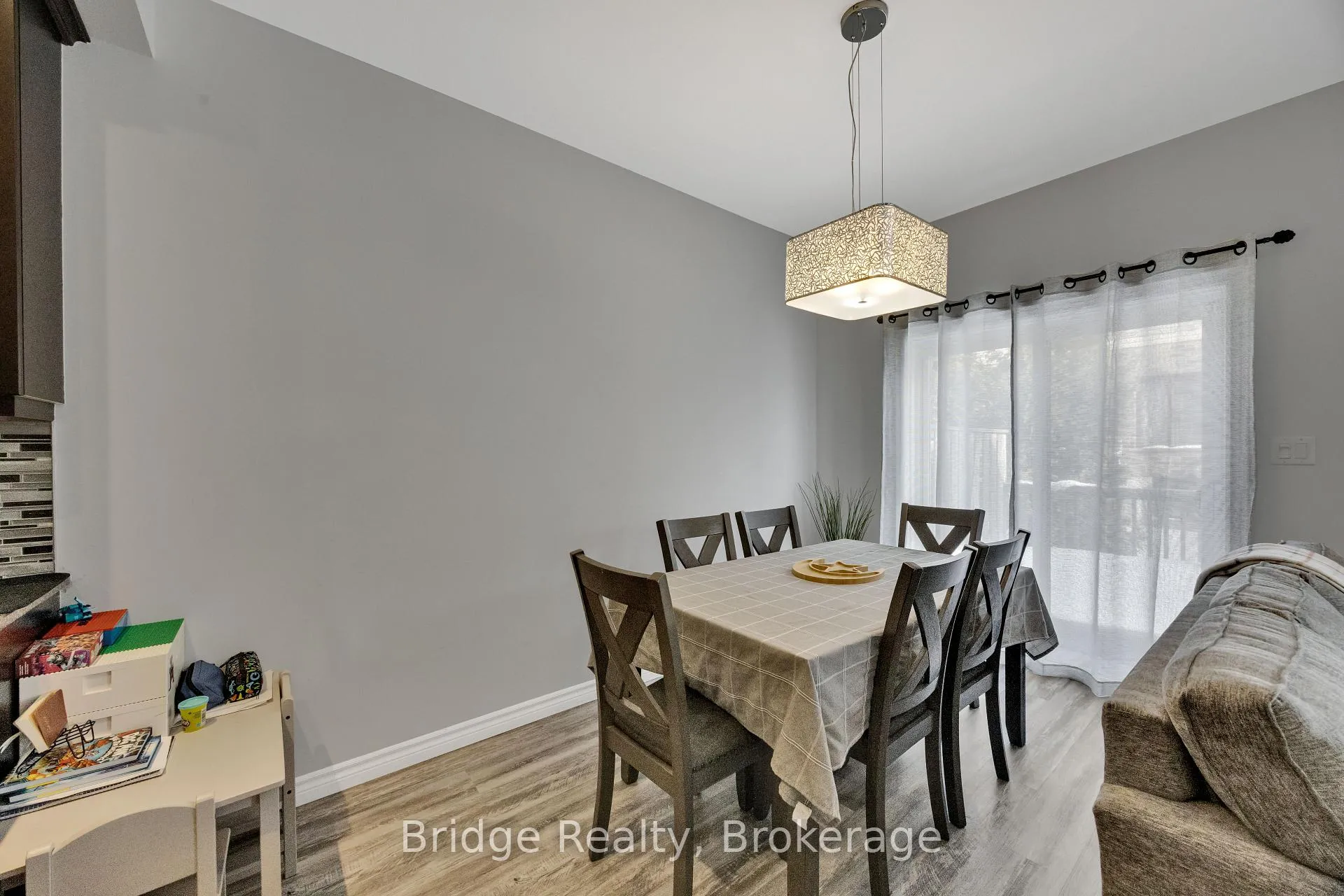 Photo 12 of Unit 10, 1016 Oakcrossing Gate, London, North M — HOMEH
