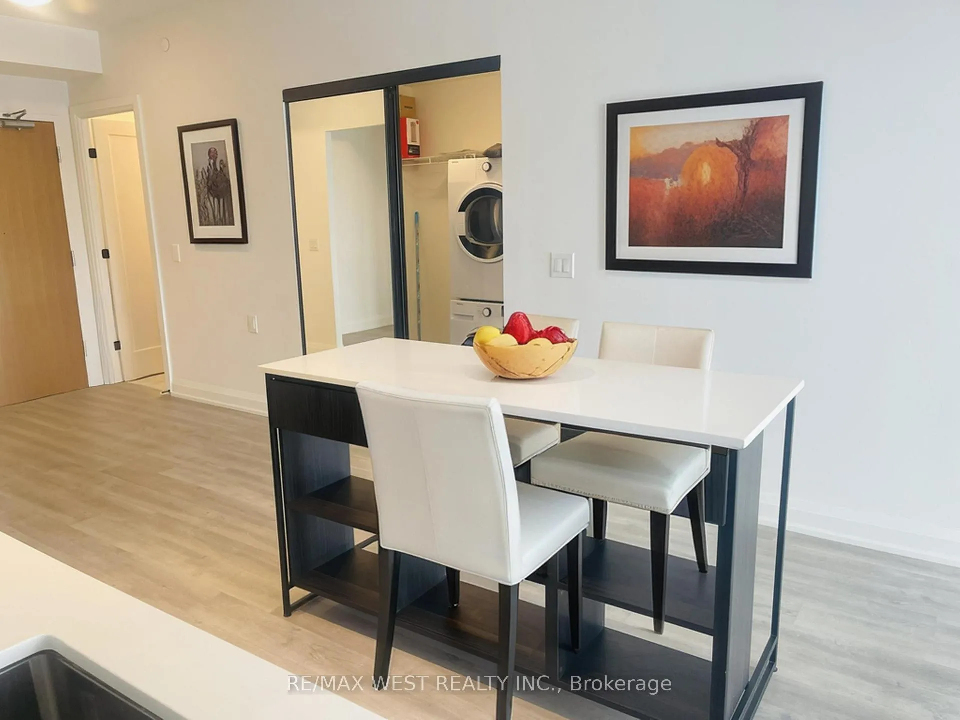 Photo 10 of Unit 701, 2369 Danforth Avenue, Toronto, East End-Danforth — HOMEH
