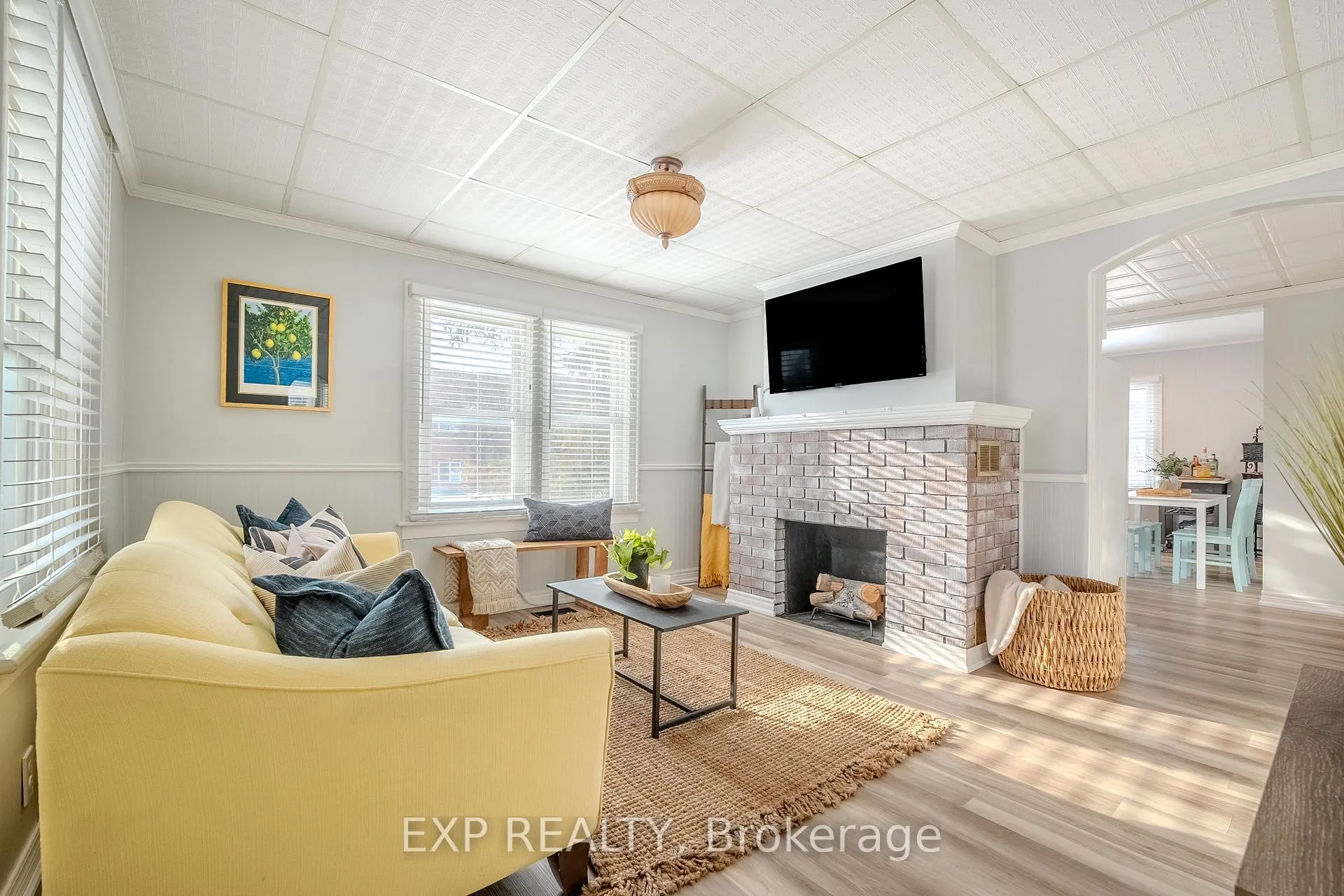 Photo 3 of 89 Neff Street, Port Colborne, Main Street — HOMEH