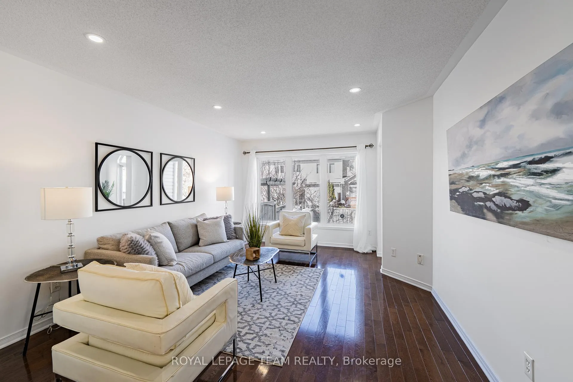 Photo 8 of 313 Bryarton Street, Ottawa, Chapel Hill — HOMEH