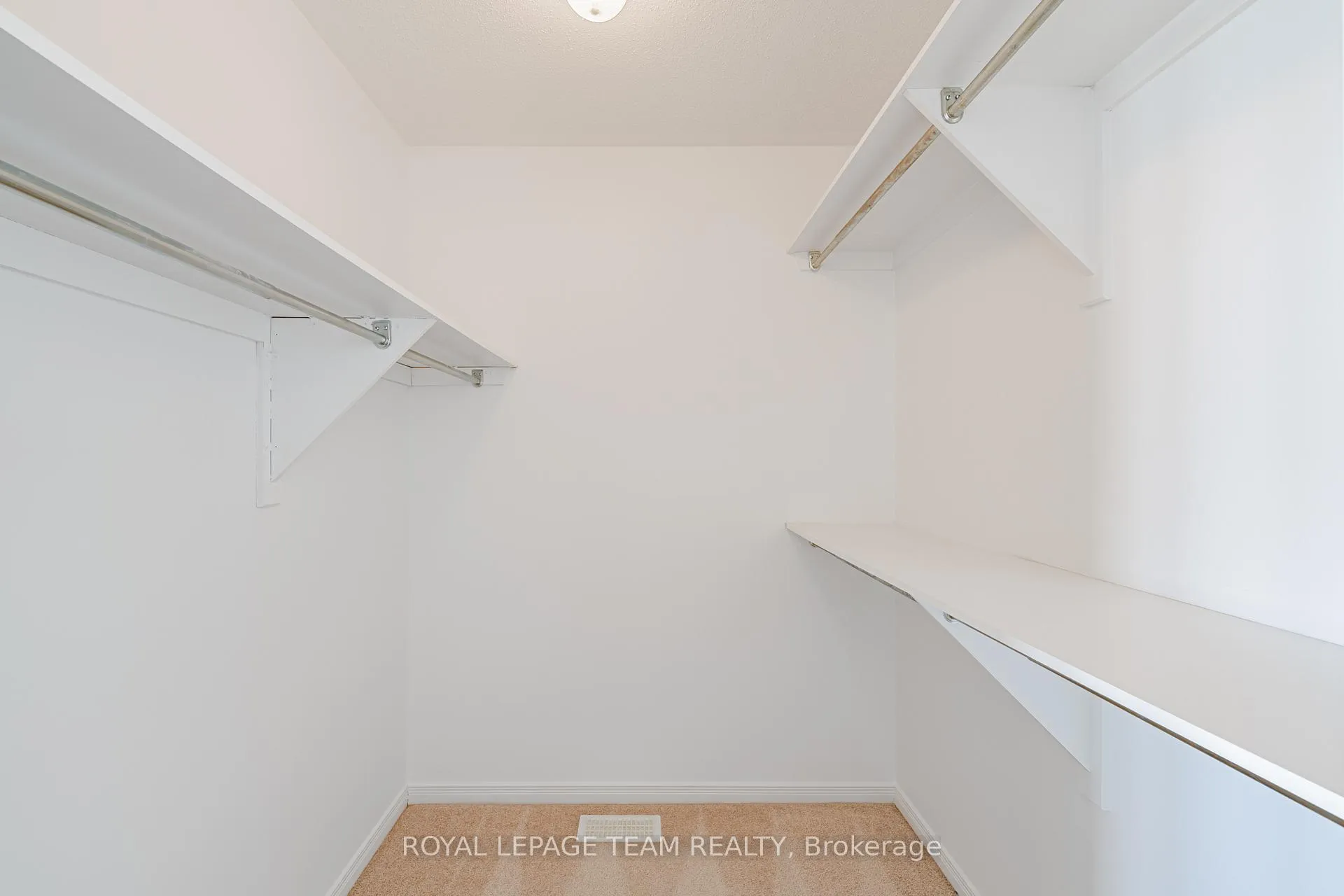 Photo 31 of 313 Bryarton Street, Ottawa, Chapel Hill — HOMEH