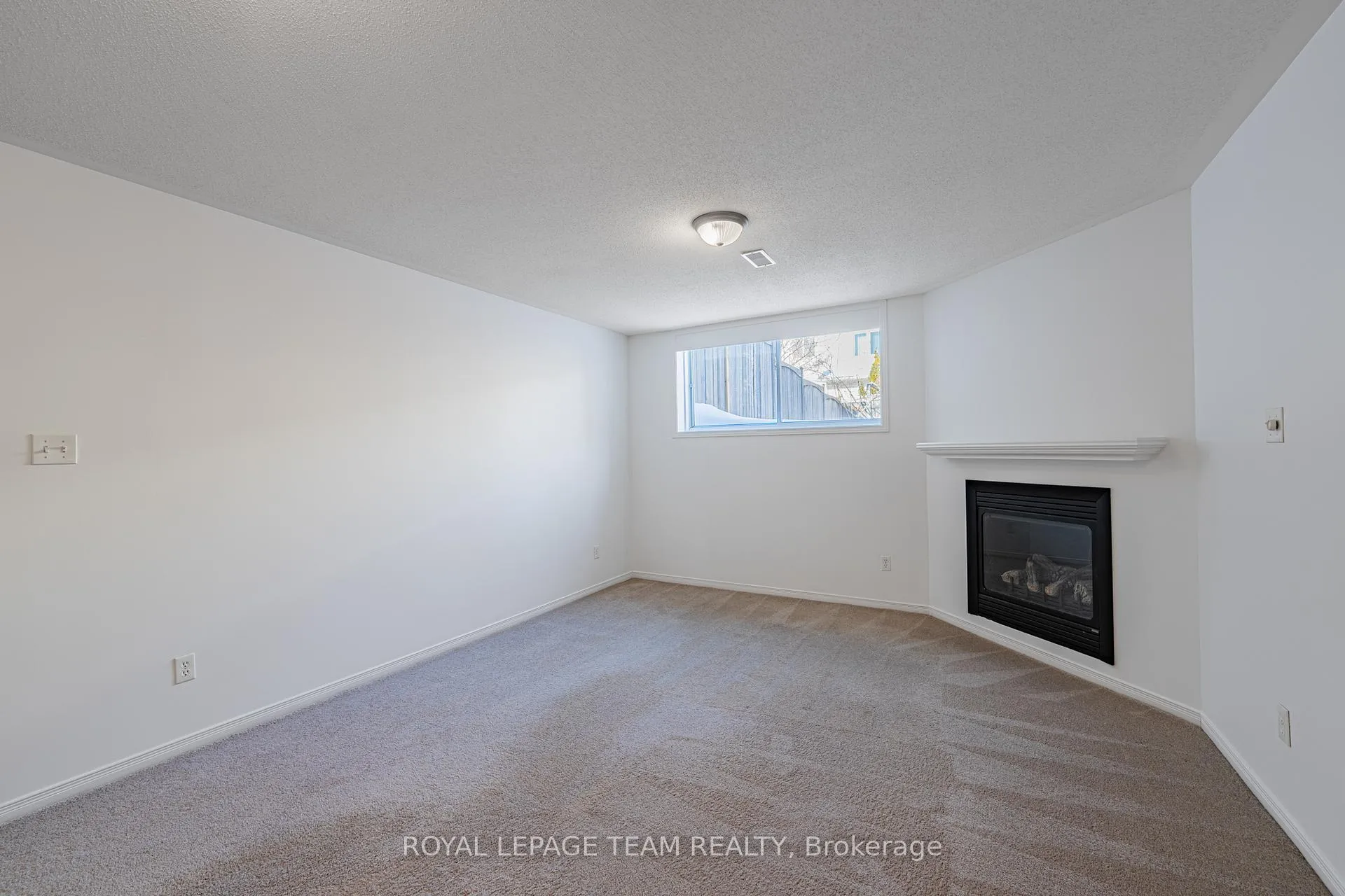 Photo 42 of 313 Bryarton Street, Ottawa, Chapel Hill — HOMEH