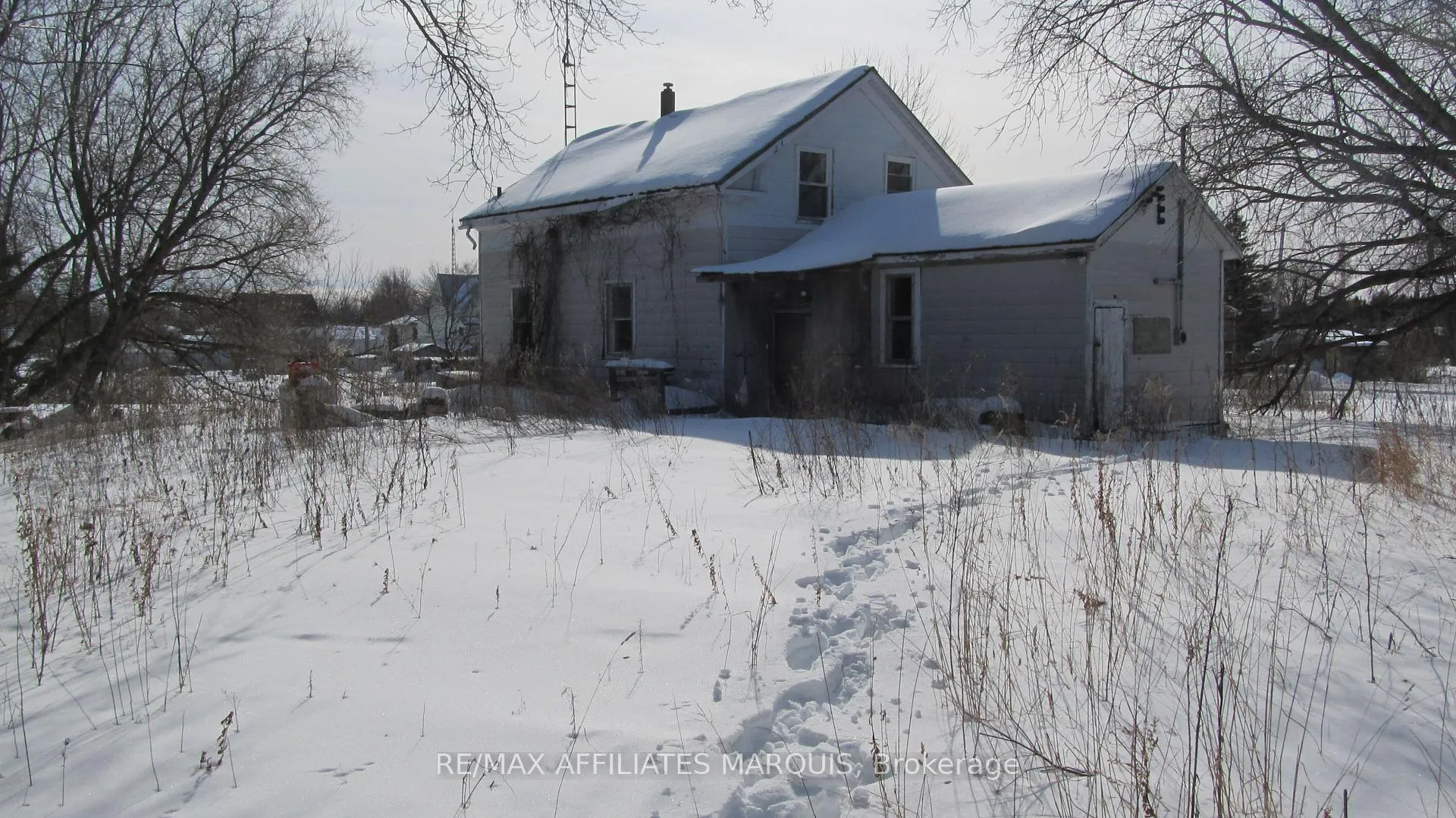 Photo of 15554 Saving Street