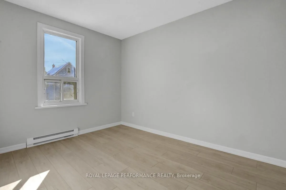 Photo 8 of Unit 2, 9 Larch Street, Ottawa, West Centre Town — HOMEH