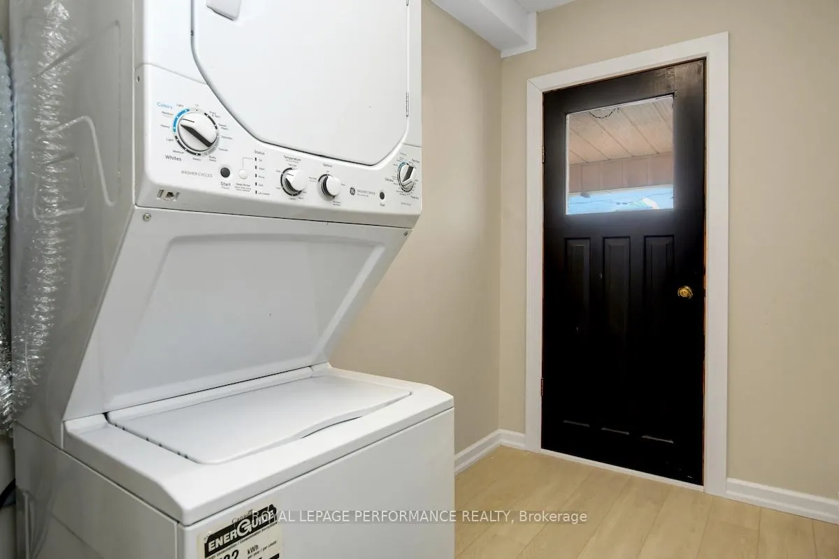 Photo 10 of Unit 2, 9 Larch Street, Ottawa, West Centre Town — HOMEH