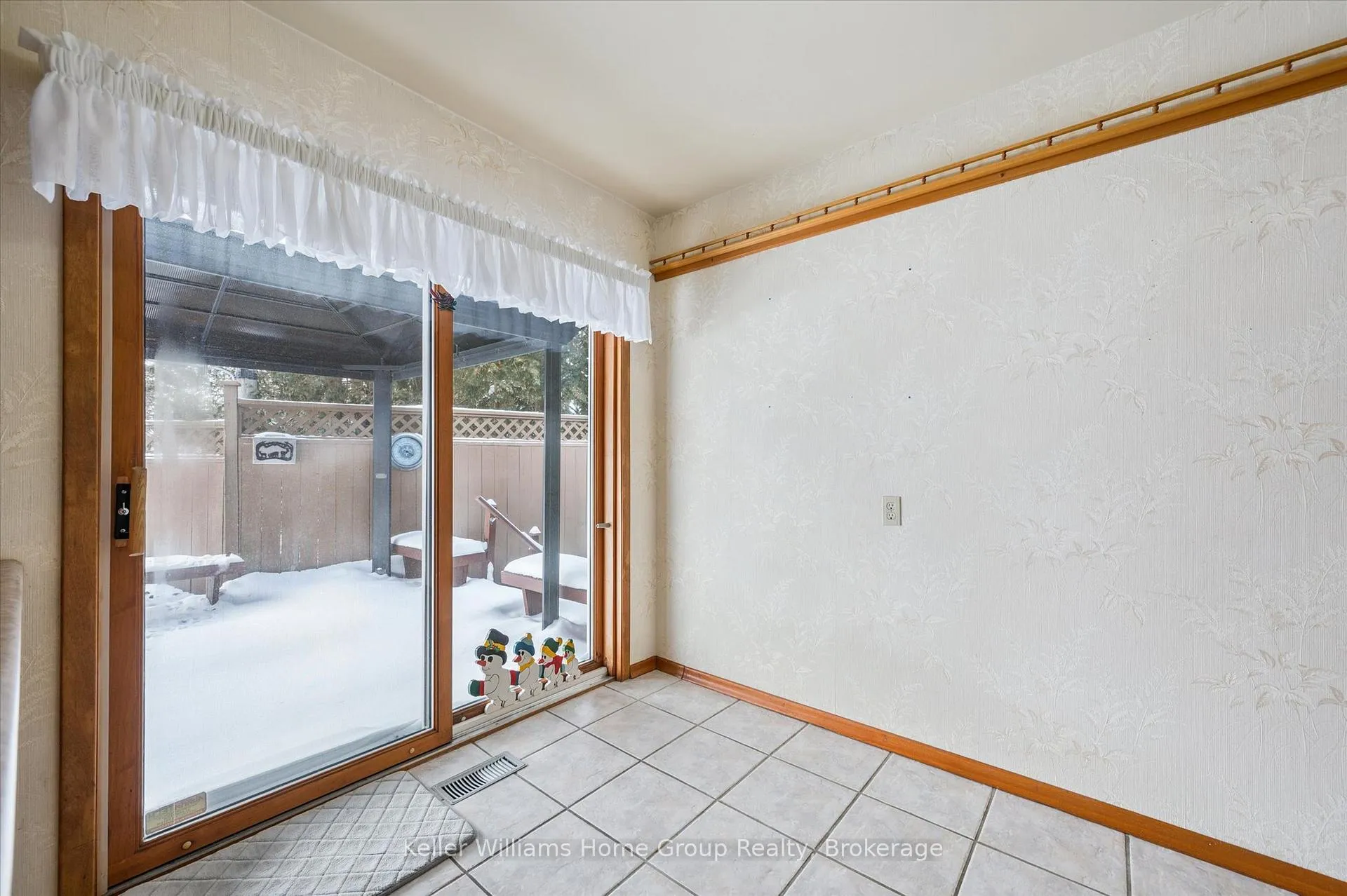 Photo 14 of 5 Westoby Place, Guelph, St. George's — HOMEH