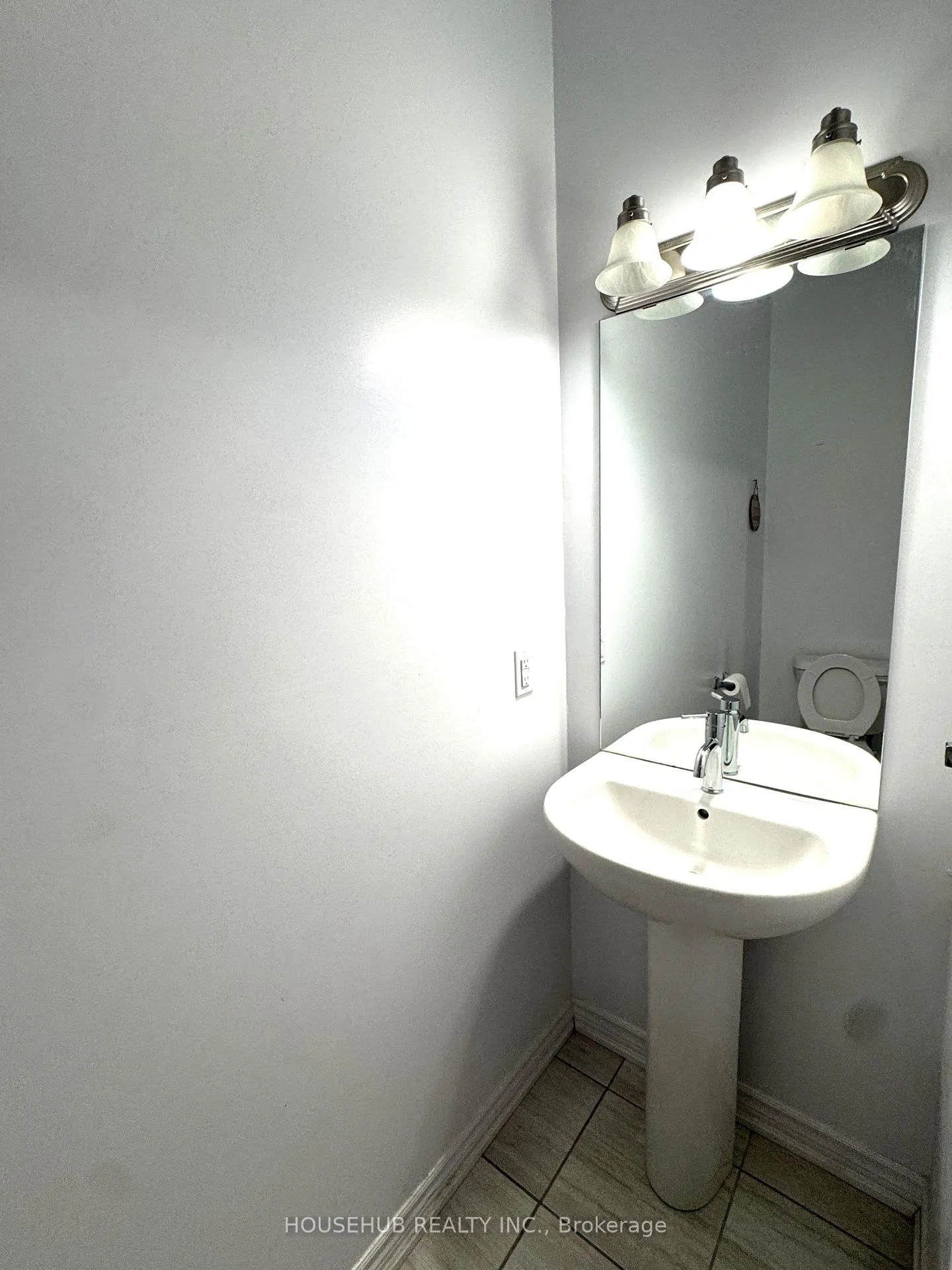 Photo 7 of 153 Werry Avenue, Southgate — HOMEH