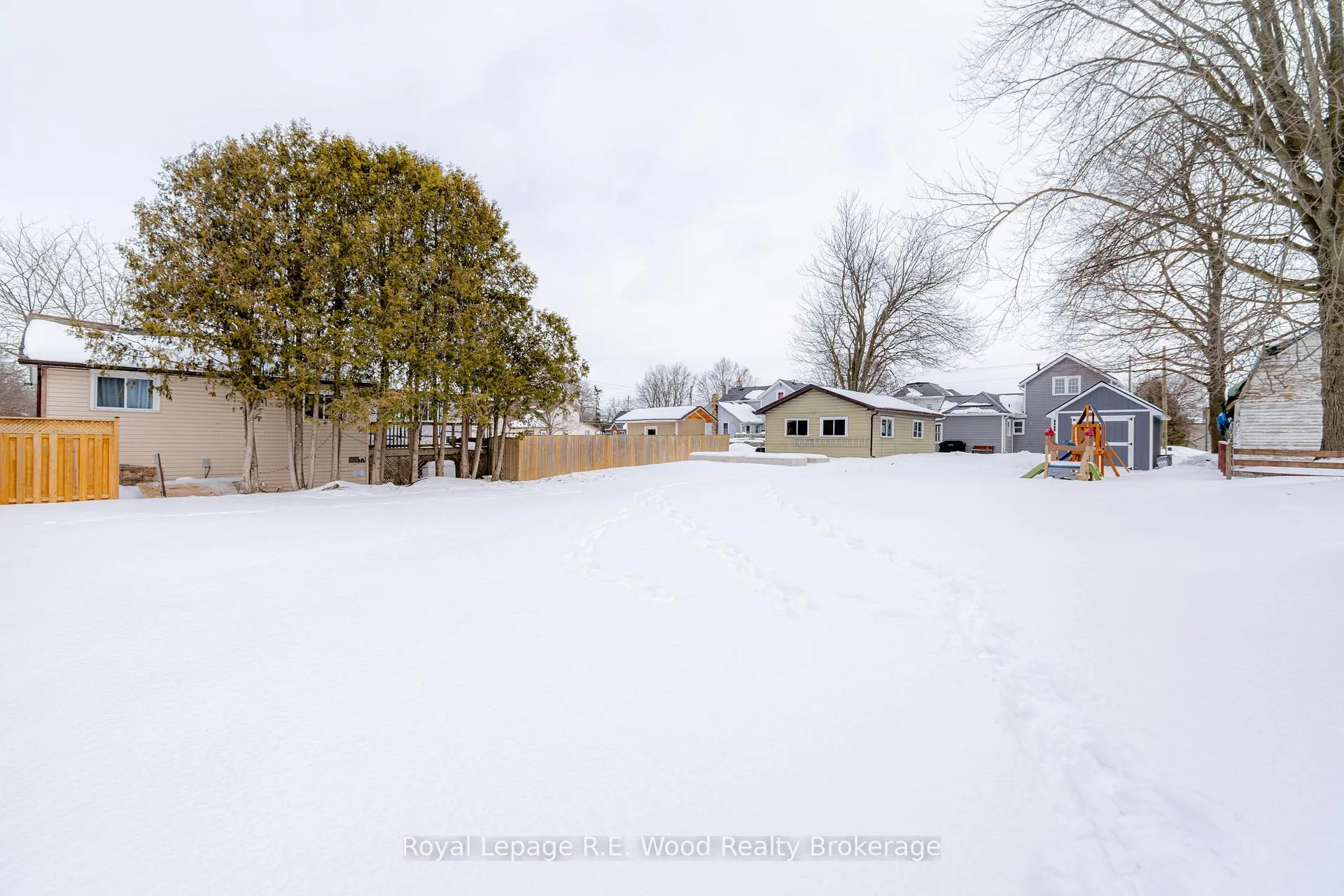Photo 21 of 34 Stover Street S, Norwich, Norwich Town — HOMEH