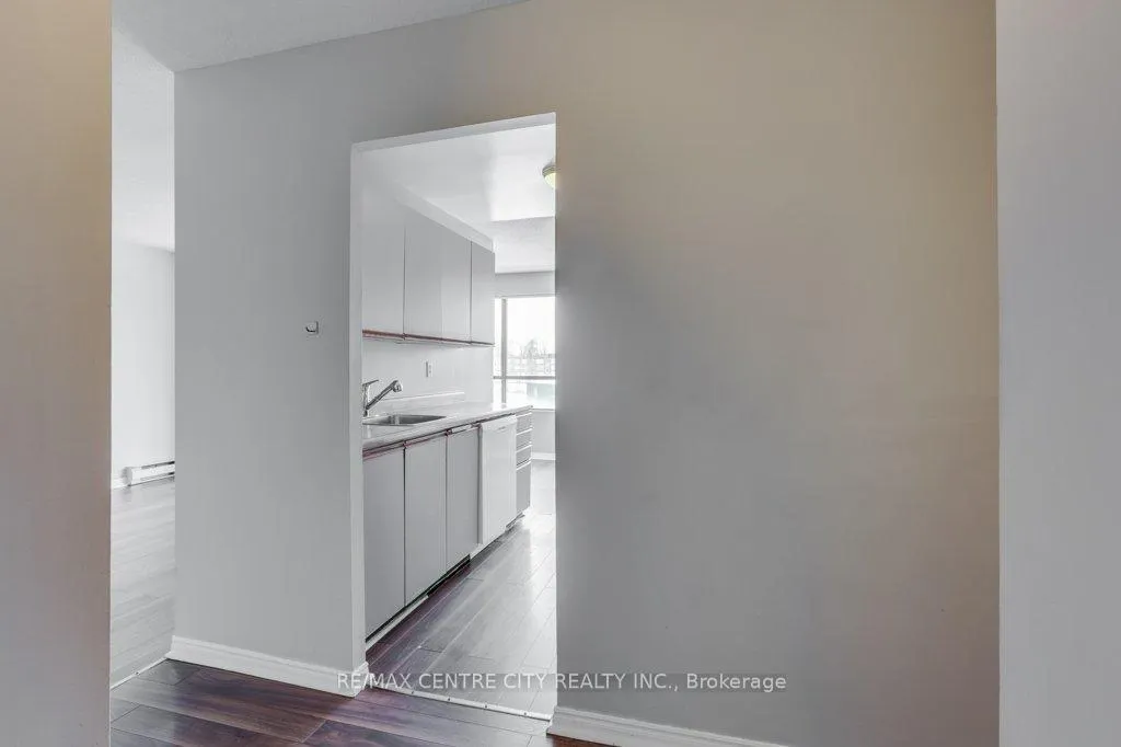 Photo 8 of Unit 410, 650 Cheapside Street, London, East C — HOMEH