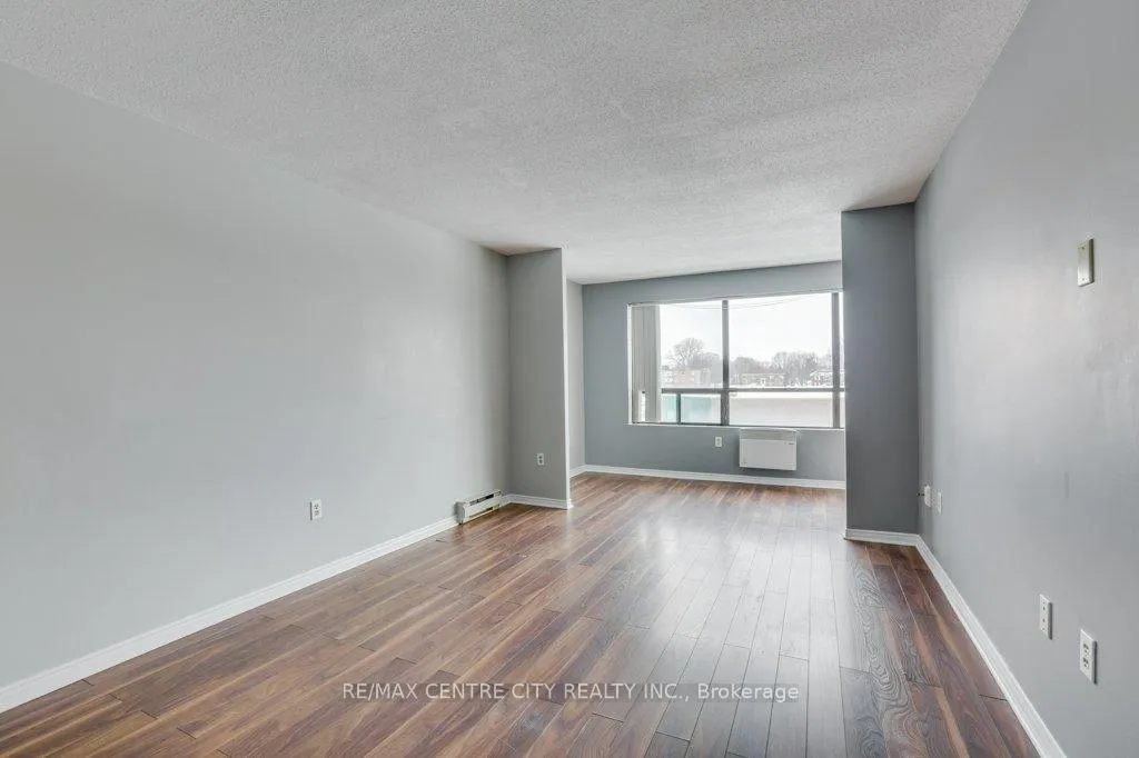 Photo 9 of Unit 410, 650 Cheapside Street, London, East C — HOMEH