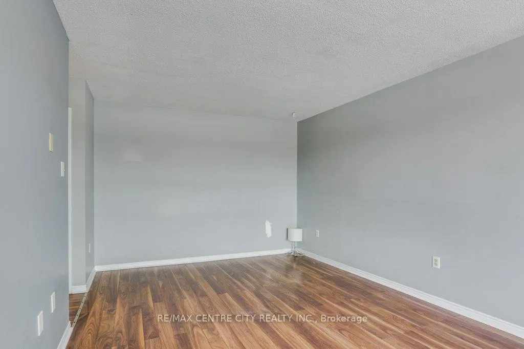 Photo 11 of Unit 410, 650 Cheapside Street, London, East C — HOMEH