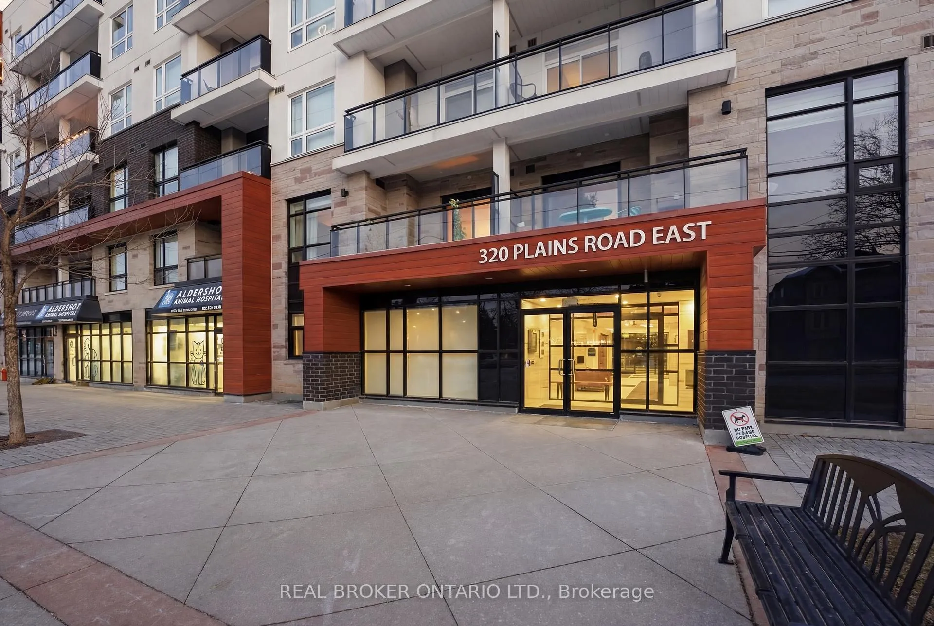 Photo 2 of Unit 513, 320 Plains Road E, Burlington, LaSalle — HOMEH
