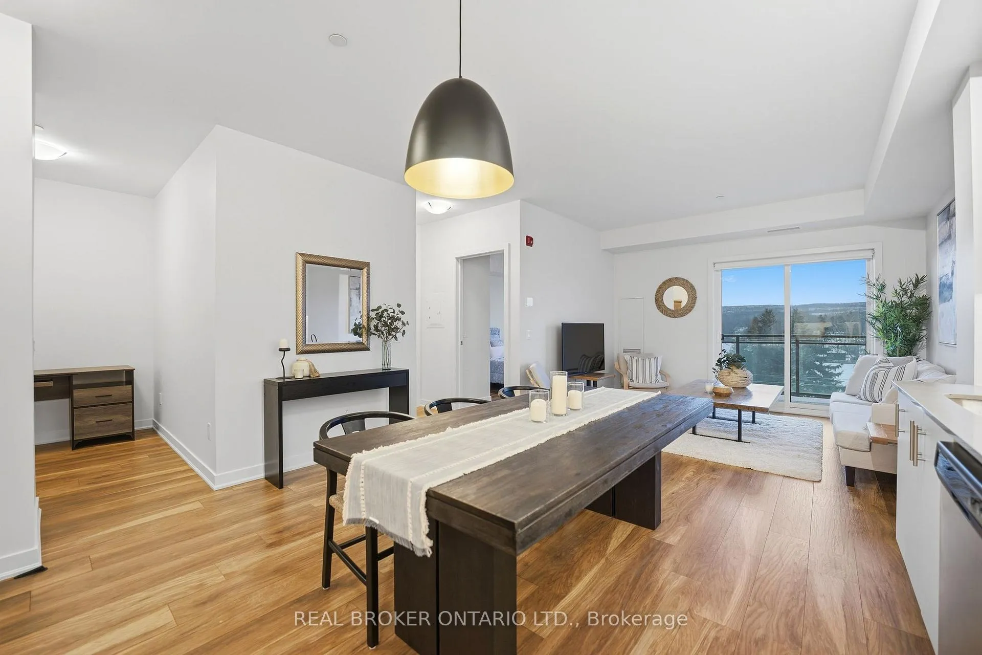 Photo 14 of Unit 513, 320 Plains Road E, Burlington, LaSalle — HOMEH