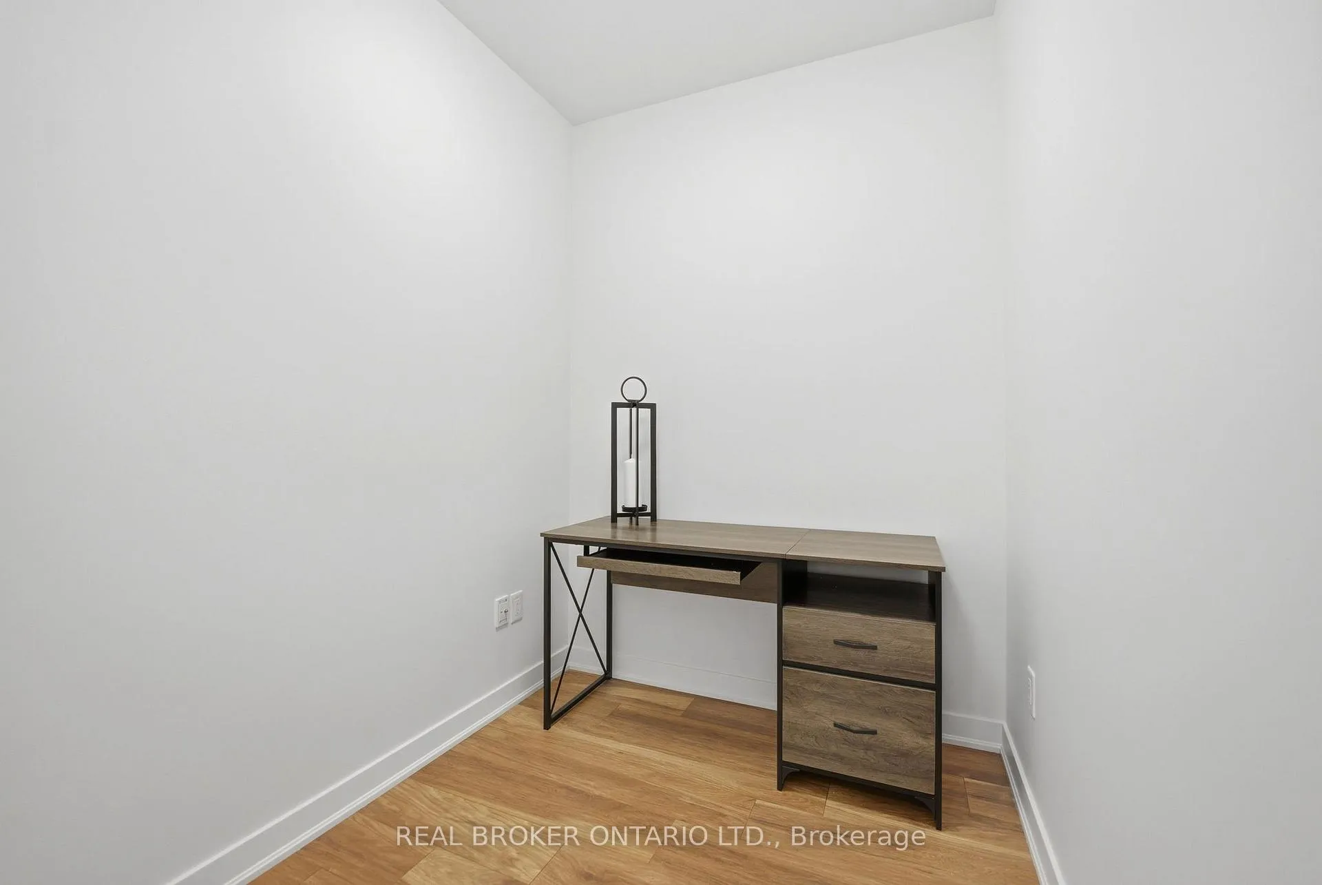 Photo 26 of Unit 513, 320 Plains Road E, Burlington, LaSalle — HOMEH