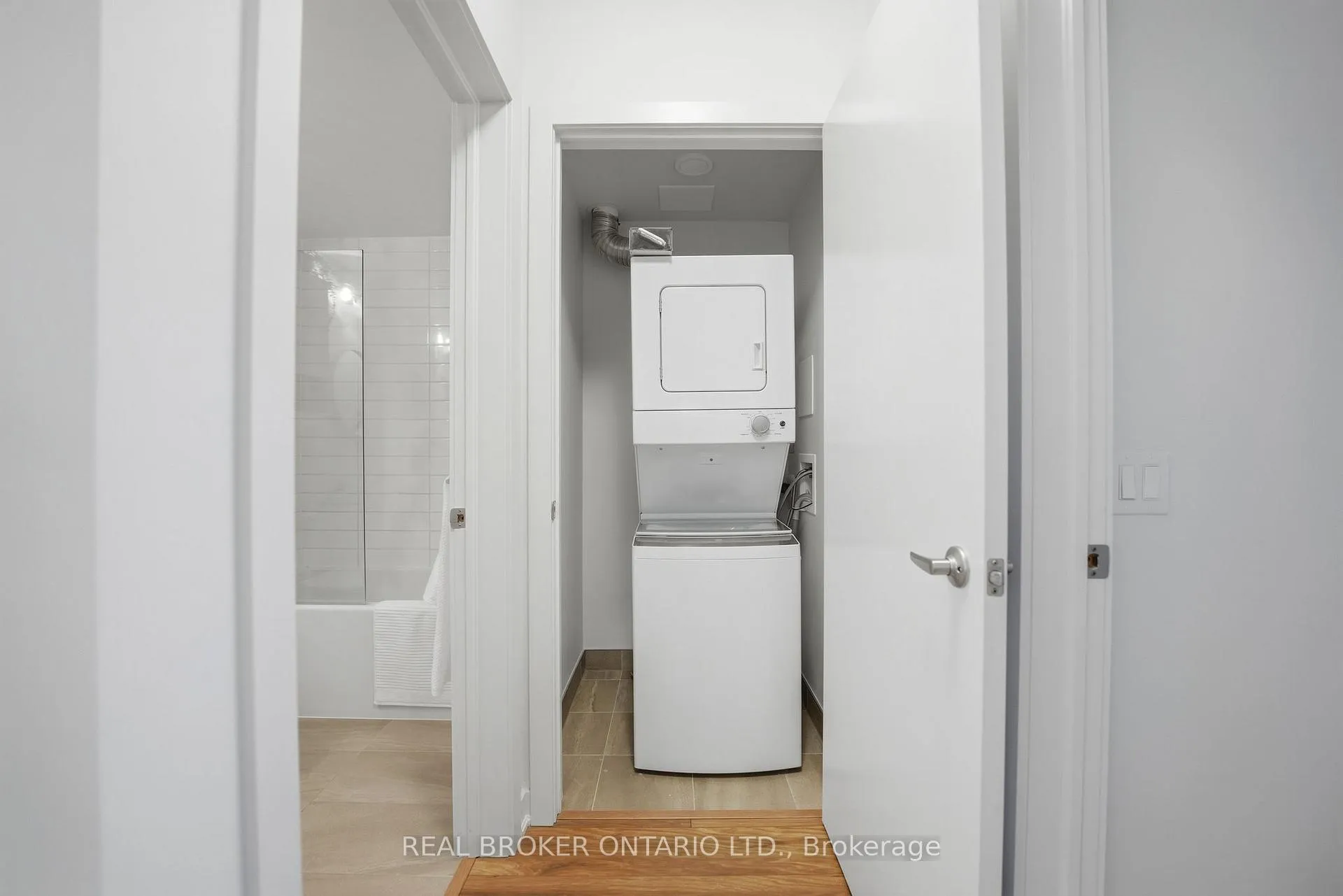 Photo 28 of Unit 513, 320 Plains Road E, Burlington, LaSalle — HOMEH