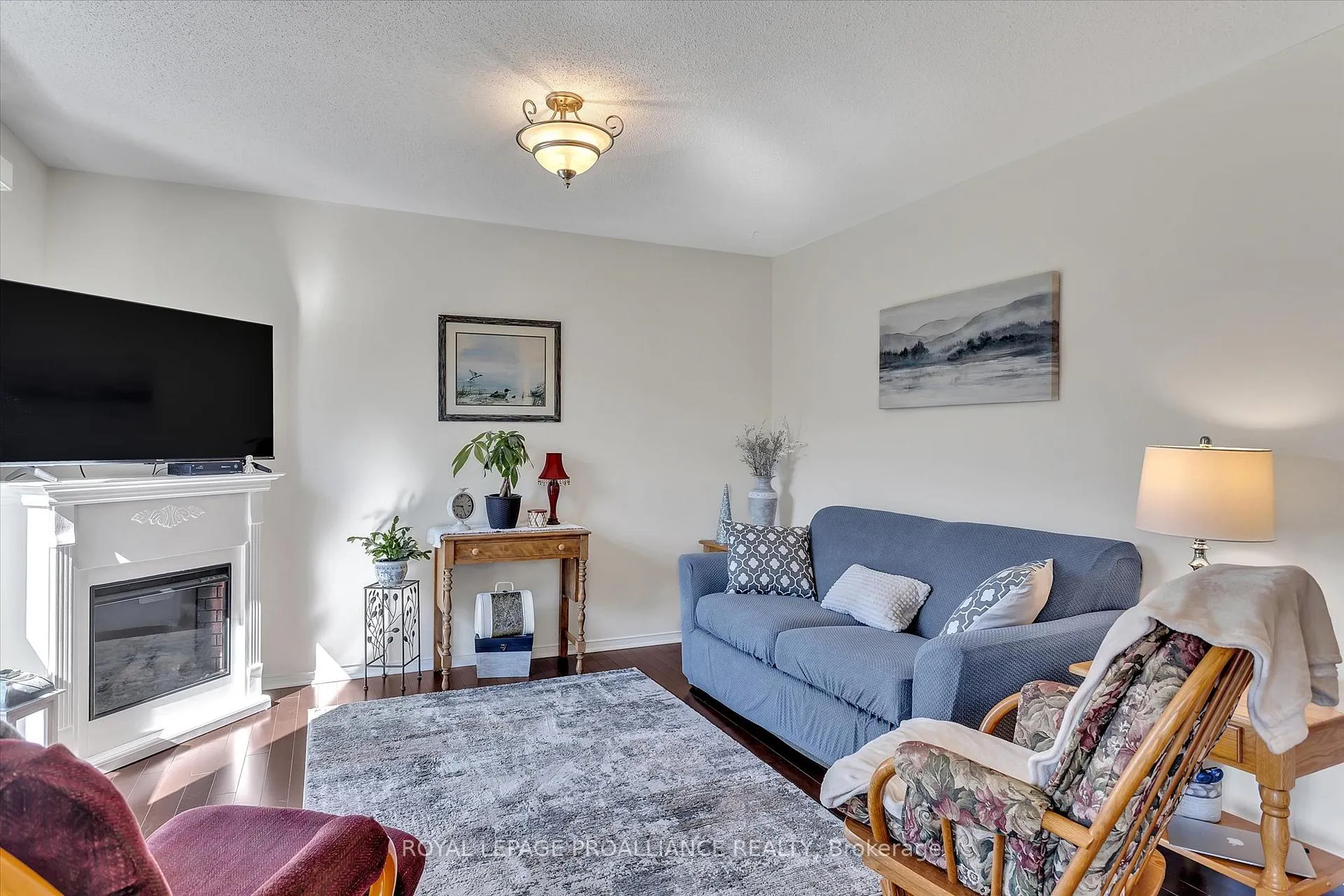 Photo 6 of 1269 Eagle Crescent, Peterborough, Monaghan Ward 2 — HOMEH