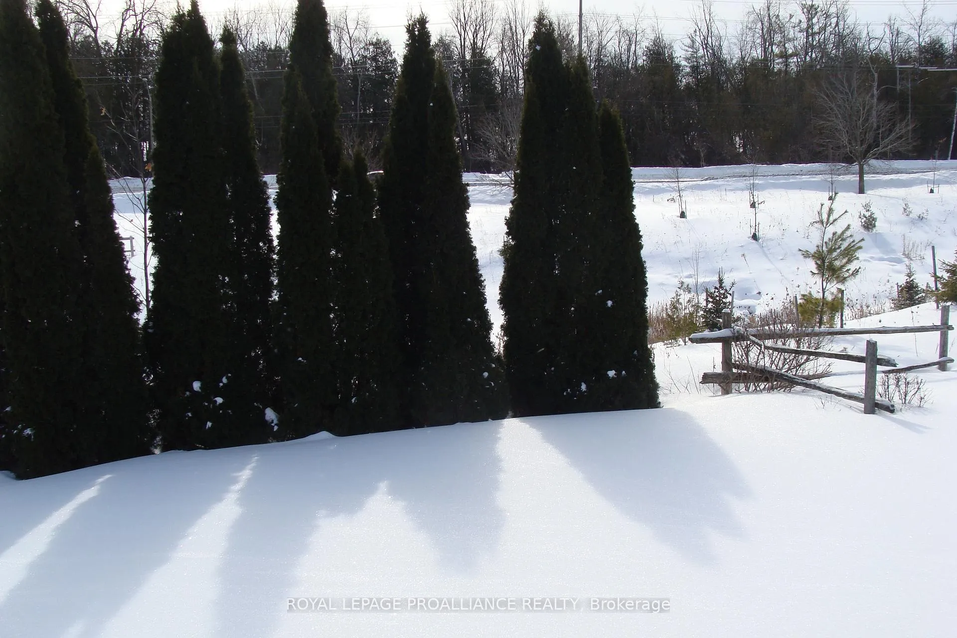 Photo 10 of 1269 Eagle Crescent, Peterborough, Monaghan Ward 2 — HOMEH