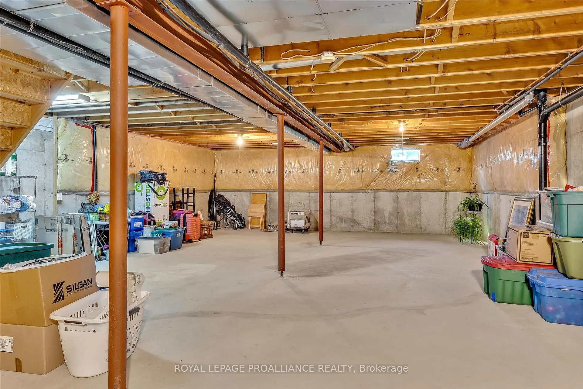 Photo 29 of 1269 Eagle Crescent, Peterborough, Monaghan Ward 2 — HOMEH