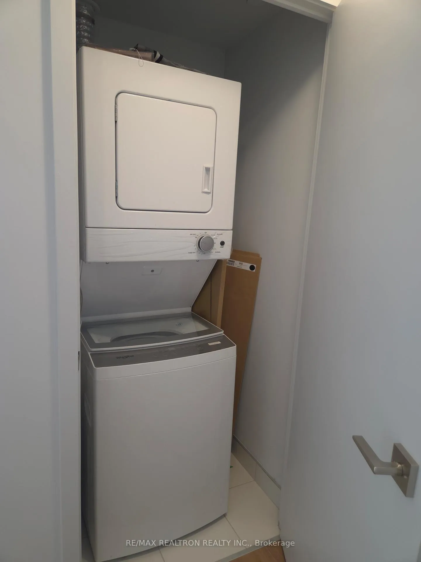 Photo 9 of Unit 2607, 2920 Highway 7 Road, Vaughan, Concord — HOMEH