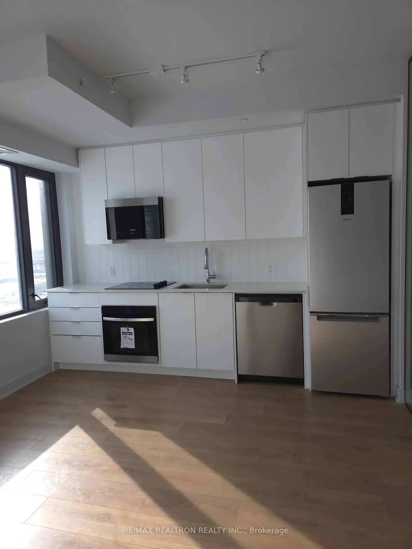 Photo 17 of Unit 2607, 2920 Highway 7 Road, Vaughan, Concord — HOMEH