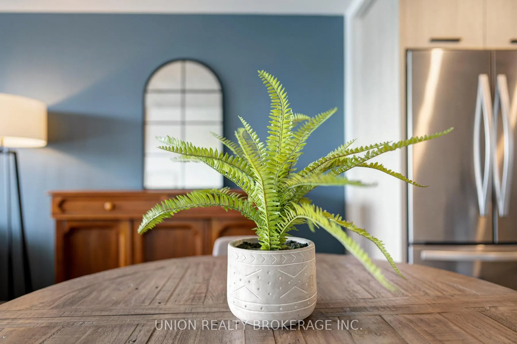 Photo 9 of Unit 309, 665 Kingston Road, Toronto, The Beaches — HOMEH