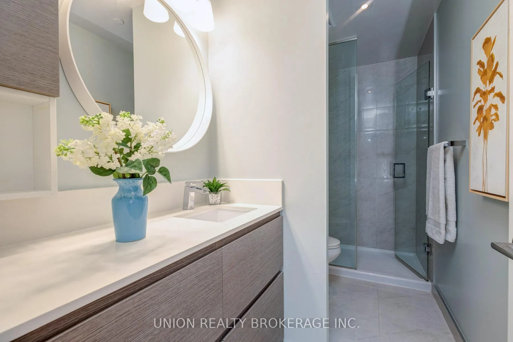 Photo 19 of Unit 309, 665 Kingston Road, Toronto, The Beaches — HOMEH