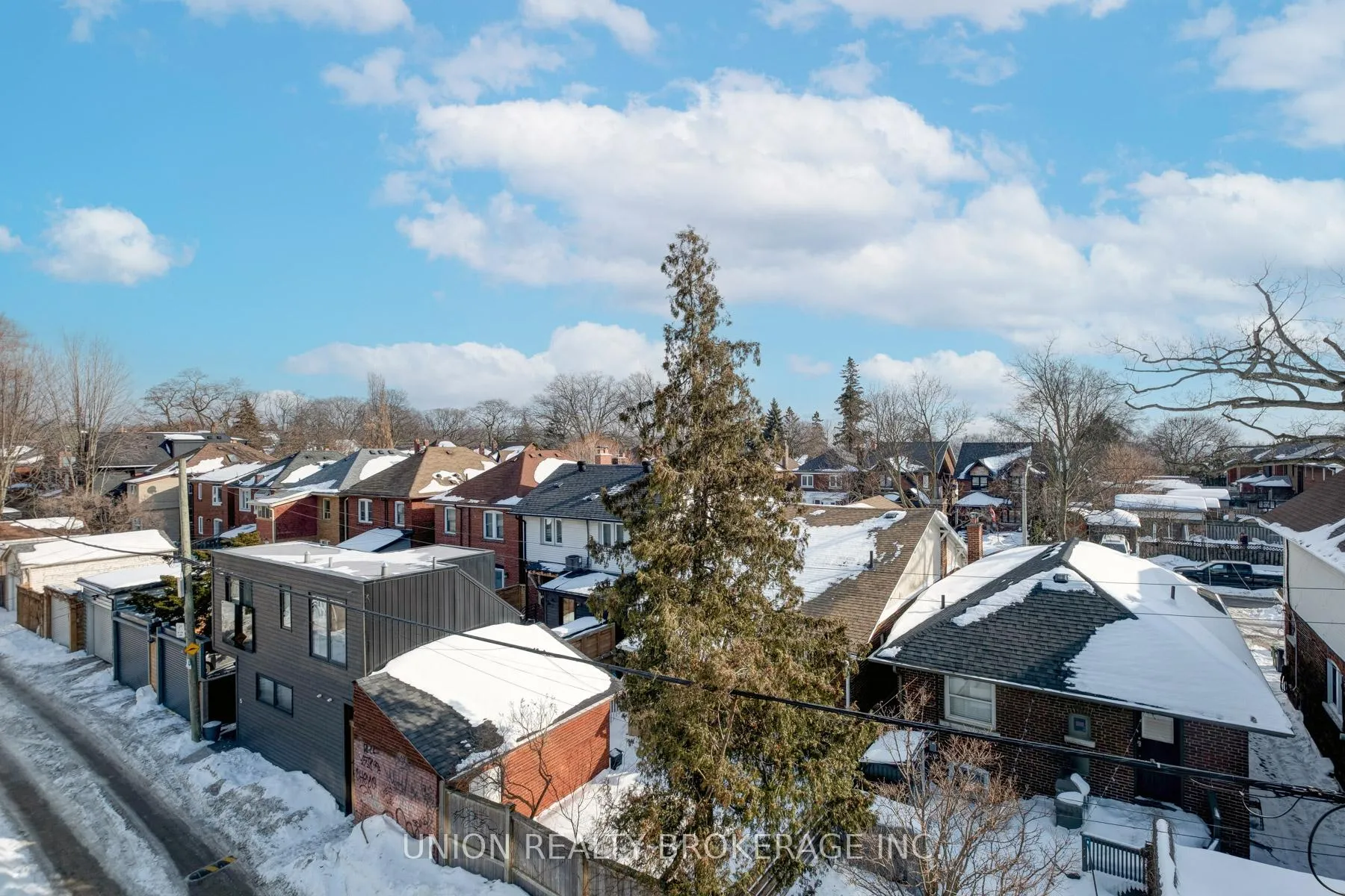 Photo 27 of Unit 309, 665 Kingston Road, Toronto, The Beaches — HOMEH