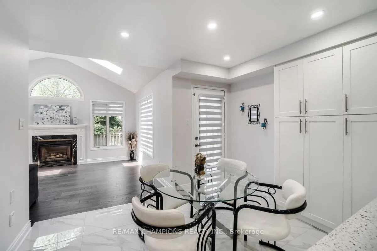 Photo 5 of 79 Larkspur Road, Brampton, Sandringham-Wellington — HOMEH