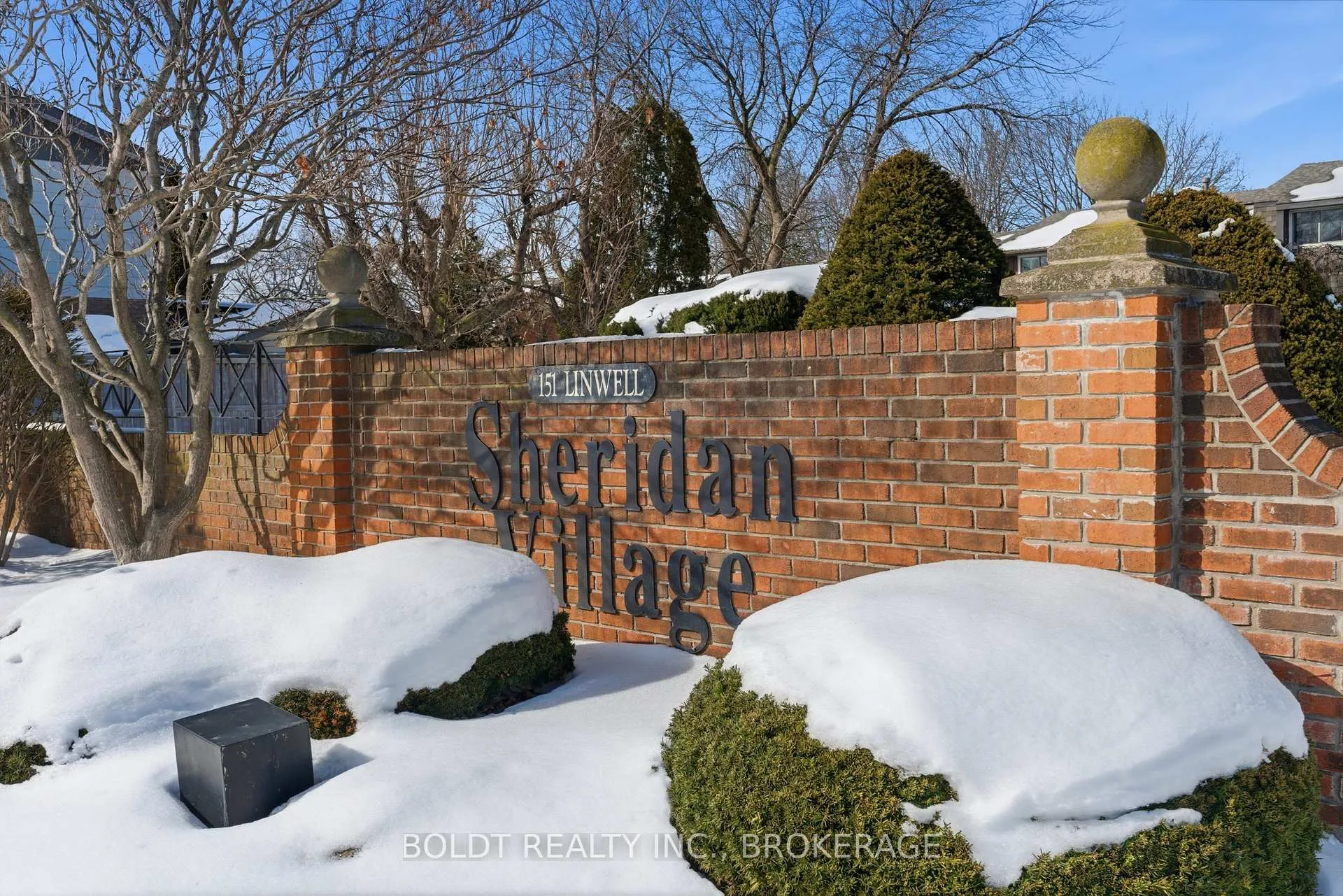Photo 1 of Unit 2, 151 Linwell Road, St. Catharines, Lakeport — HOMEH