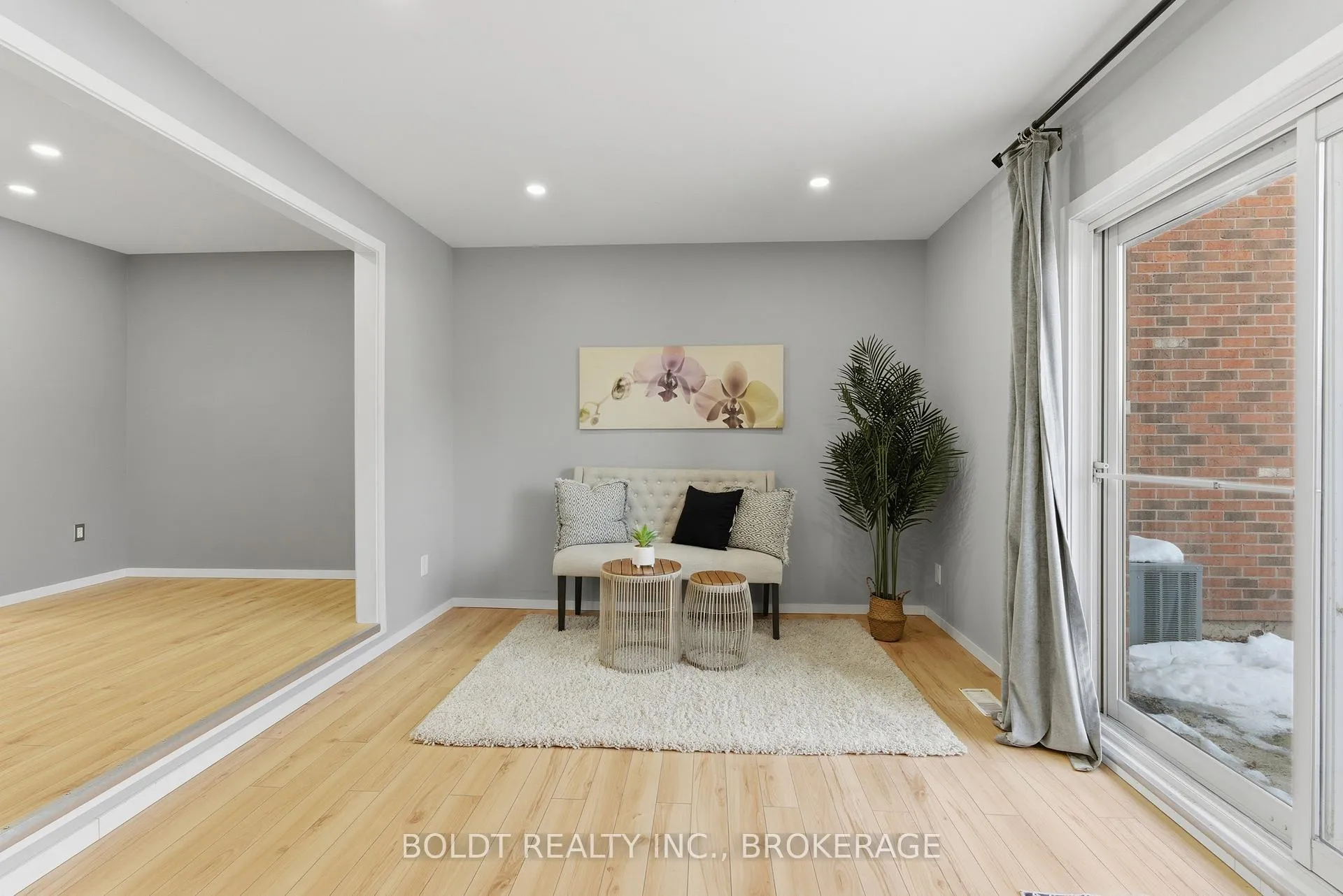 Photo 15 of Unit 2, 151 Linwell Road, St. Catharines, Lakeport — HOMEH
