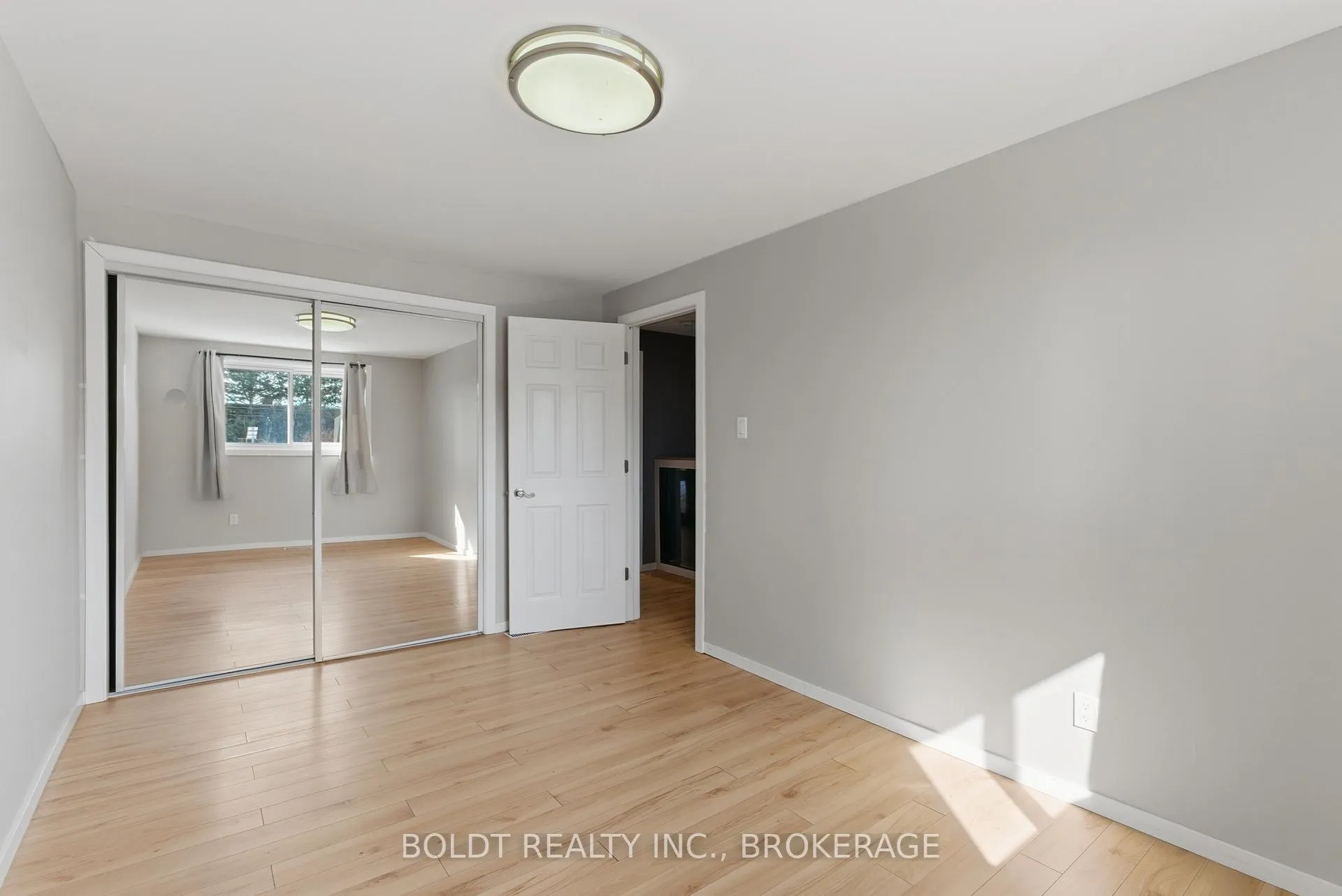 Photo 19 of Unit 2, 151 Linwell Road, St. Catharines, Lakeport — HOMEH