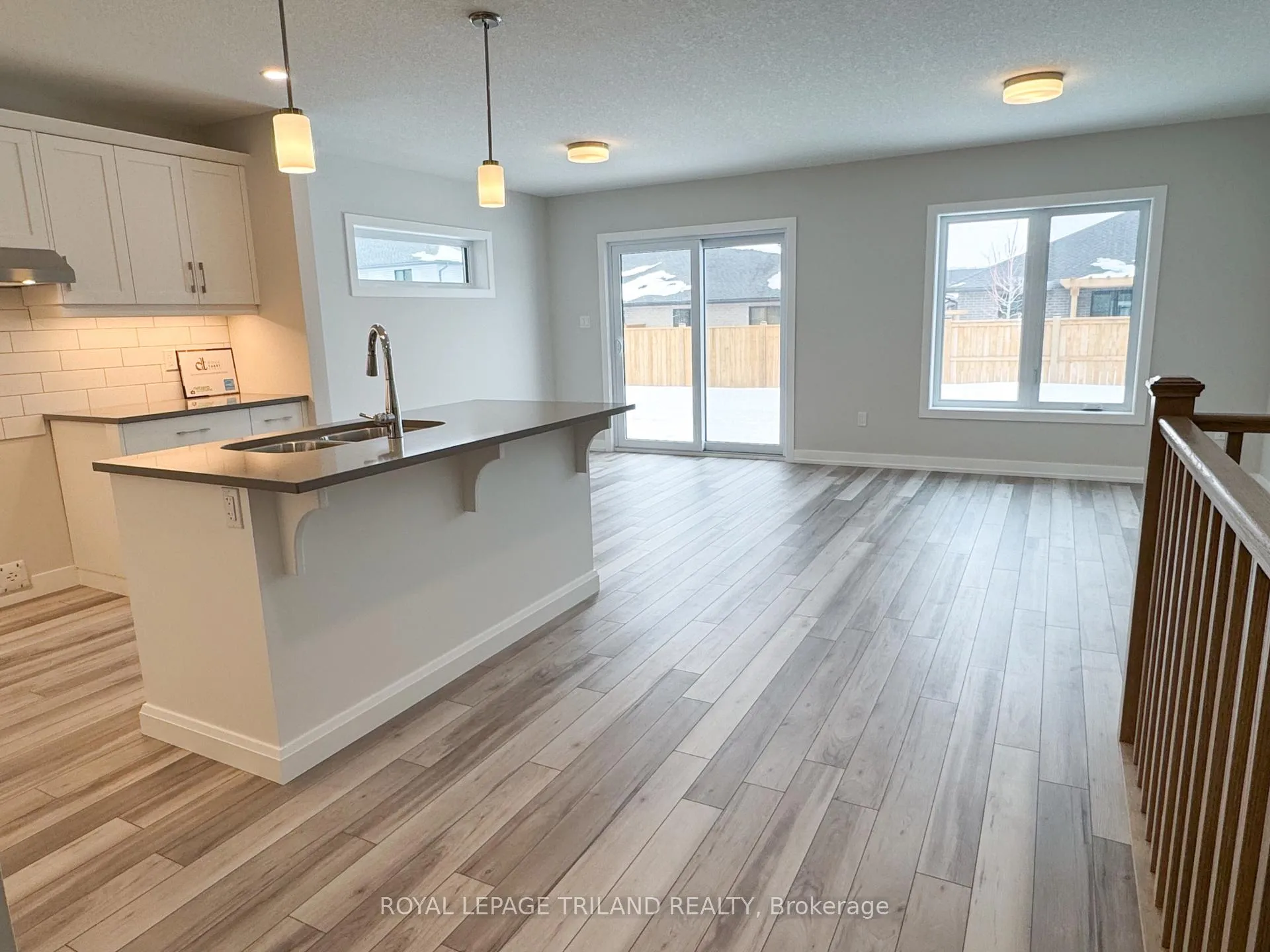 Photo 11 of 110 Styles Drive, St. Thomas — HOMEH