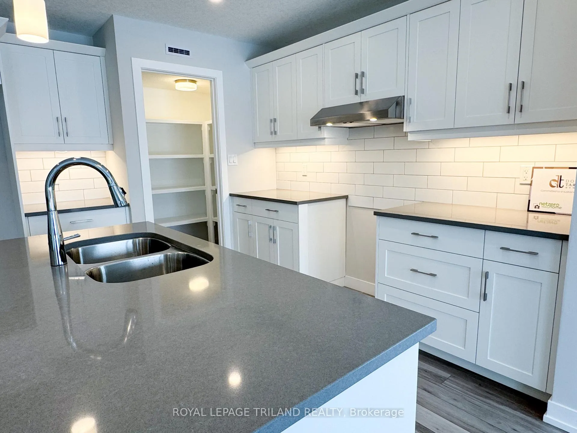 Photo 15 of 110 Styles Drive, St. Thomas — HOMEH