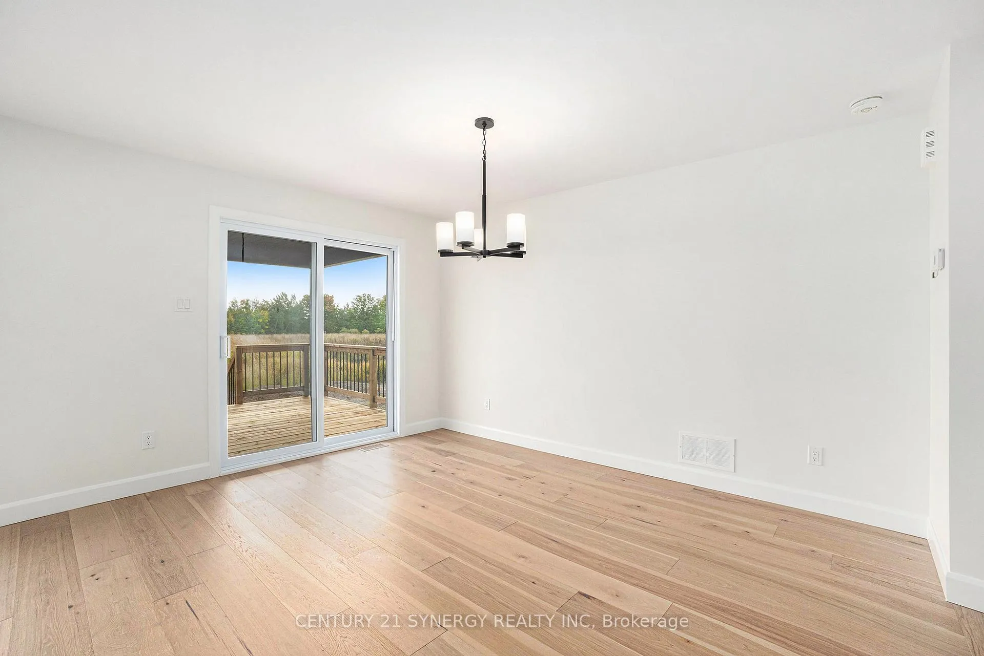 Photo 12 of 68 Helen Street, North Stormont, North Stormont (Finch) Twp — HOMEH