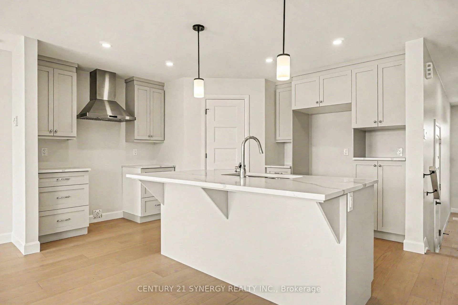 Photo 39 of 68 Helen Street, North Stormont, North Stormont (Finch) Twp — HOMEH