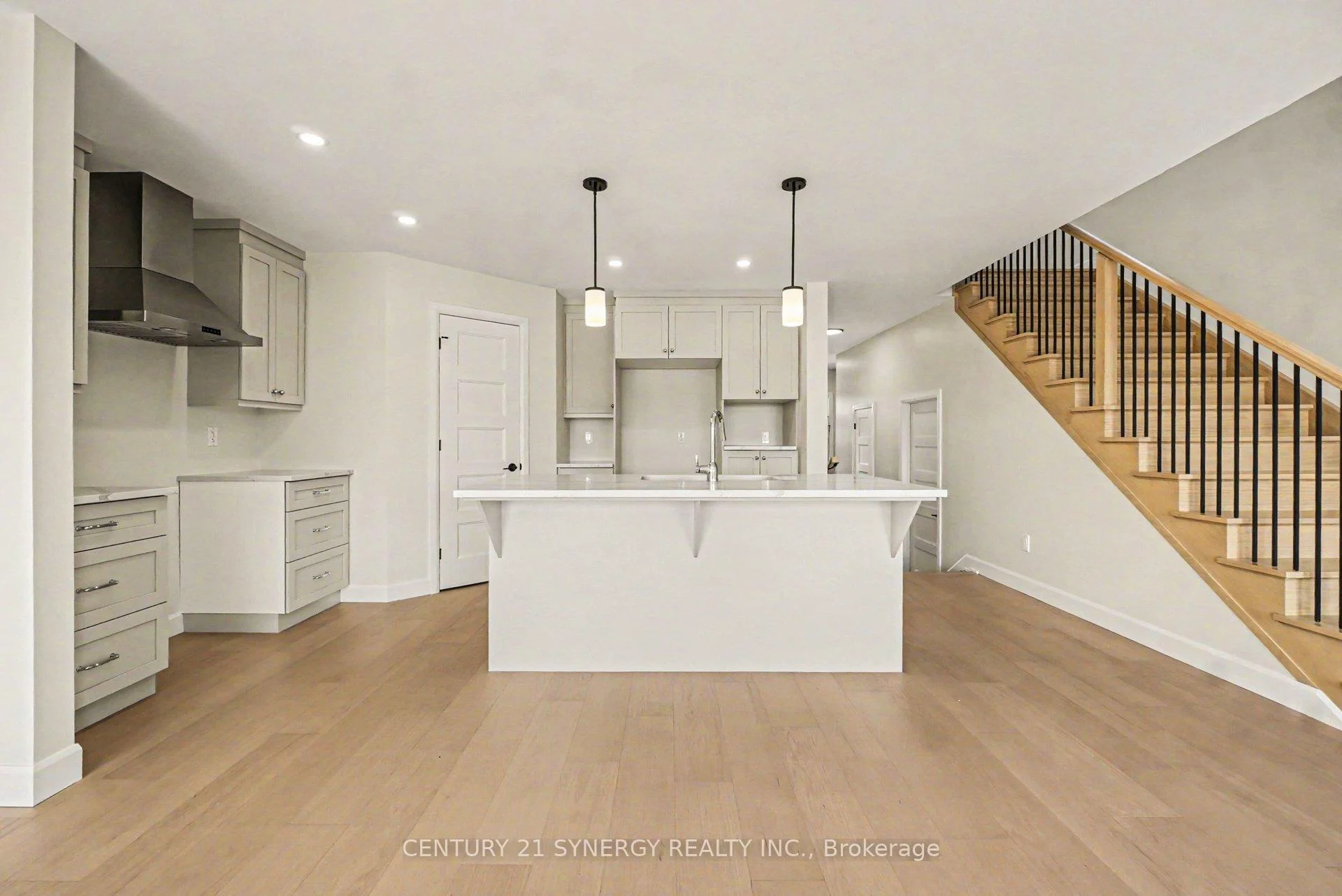 Photo 44 of 68 Helen Street, North Stormont, North Stormont (Finch) Twp — HOMEH