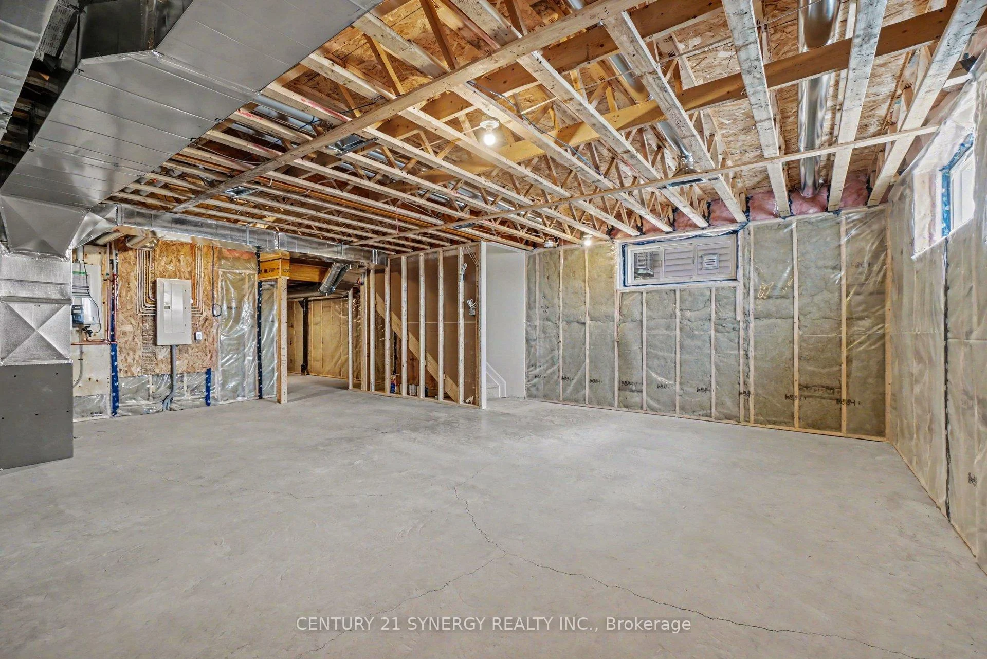 Photo 74 of 68 Helen Street, North Stormont, North Stormont (Finch) Twp — HOMEH