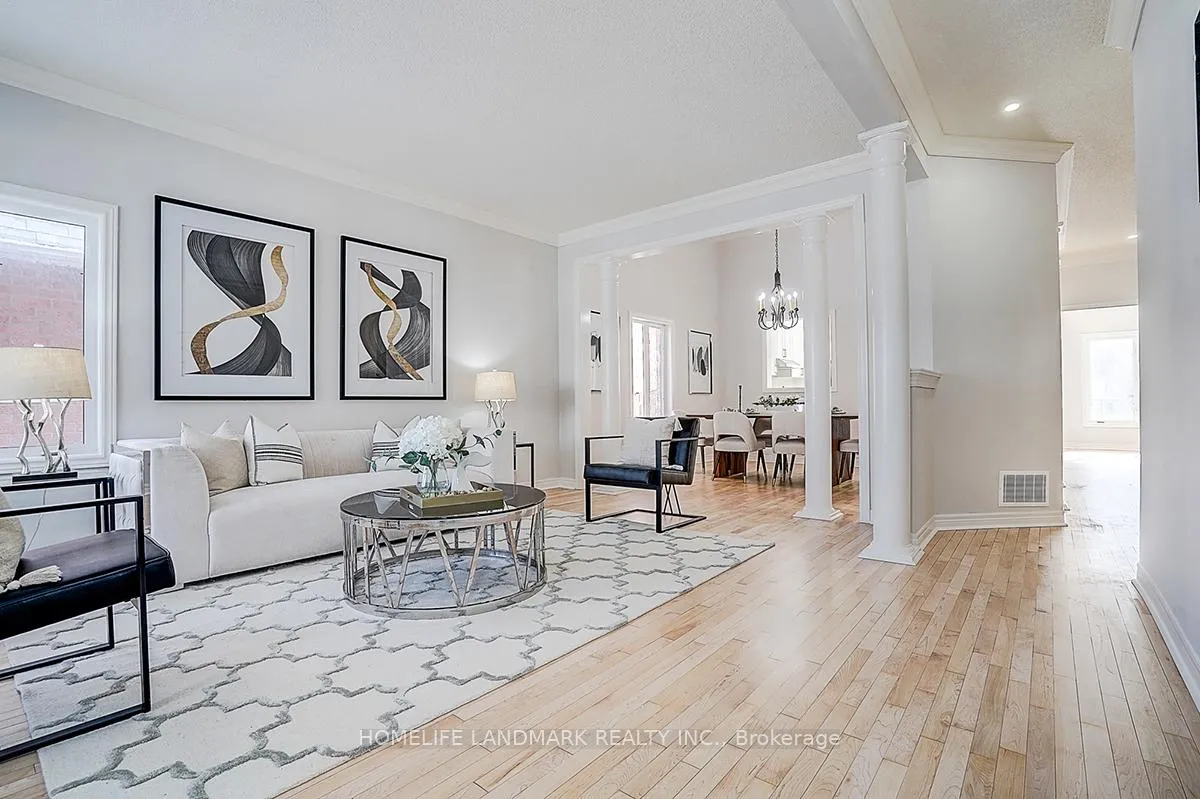 Photo 7 of 87 Castlemore Avenue, Markham, Berczy — HOMEH