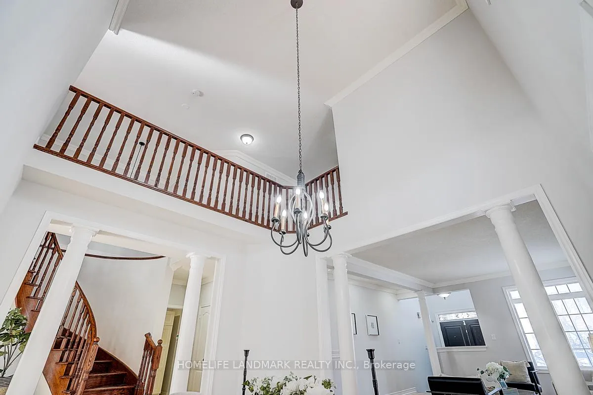 Photo 17 of 87 Castlemore Avenue, Markham, Berczy — HOMEH